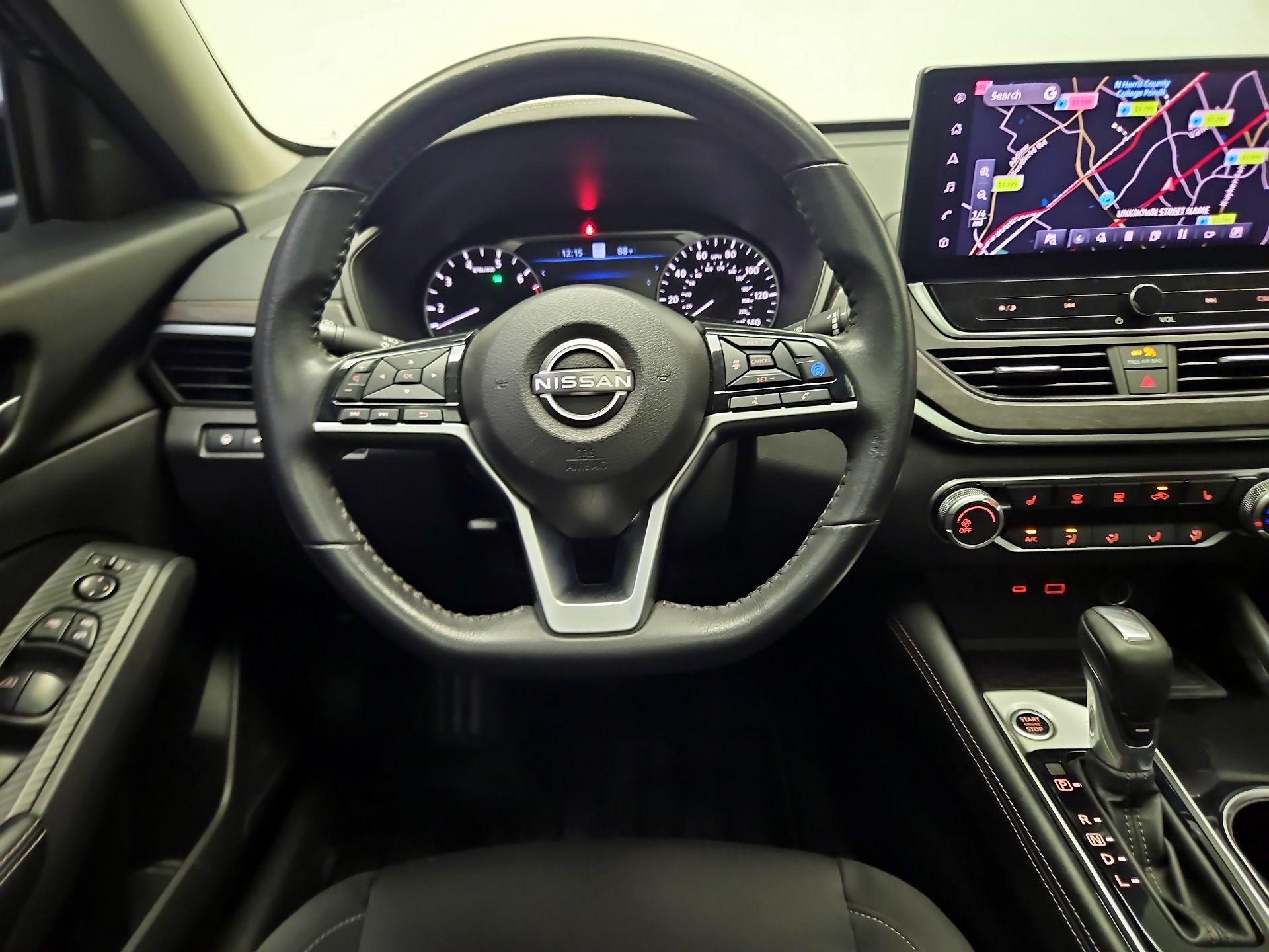 Thumbnail: 2024 Nissan Altima - 10