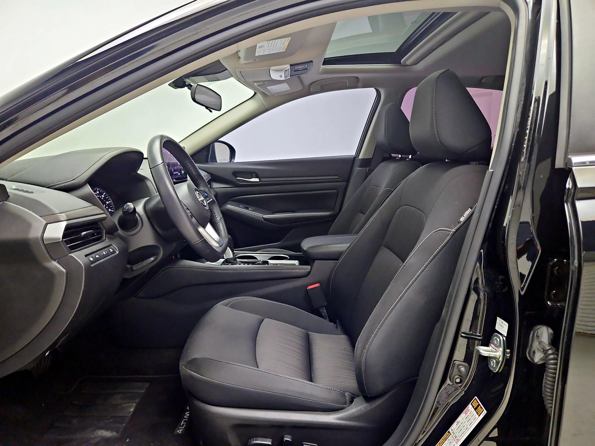 Thumbnail: 2024 Nissan Altima - 11