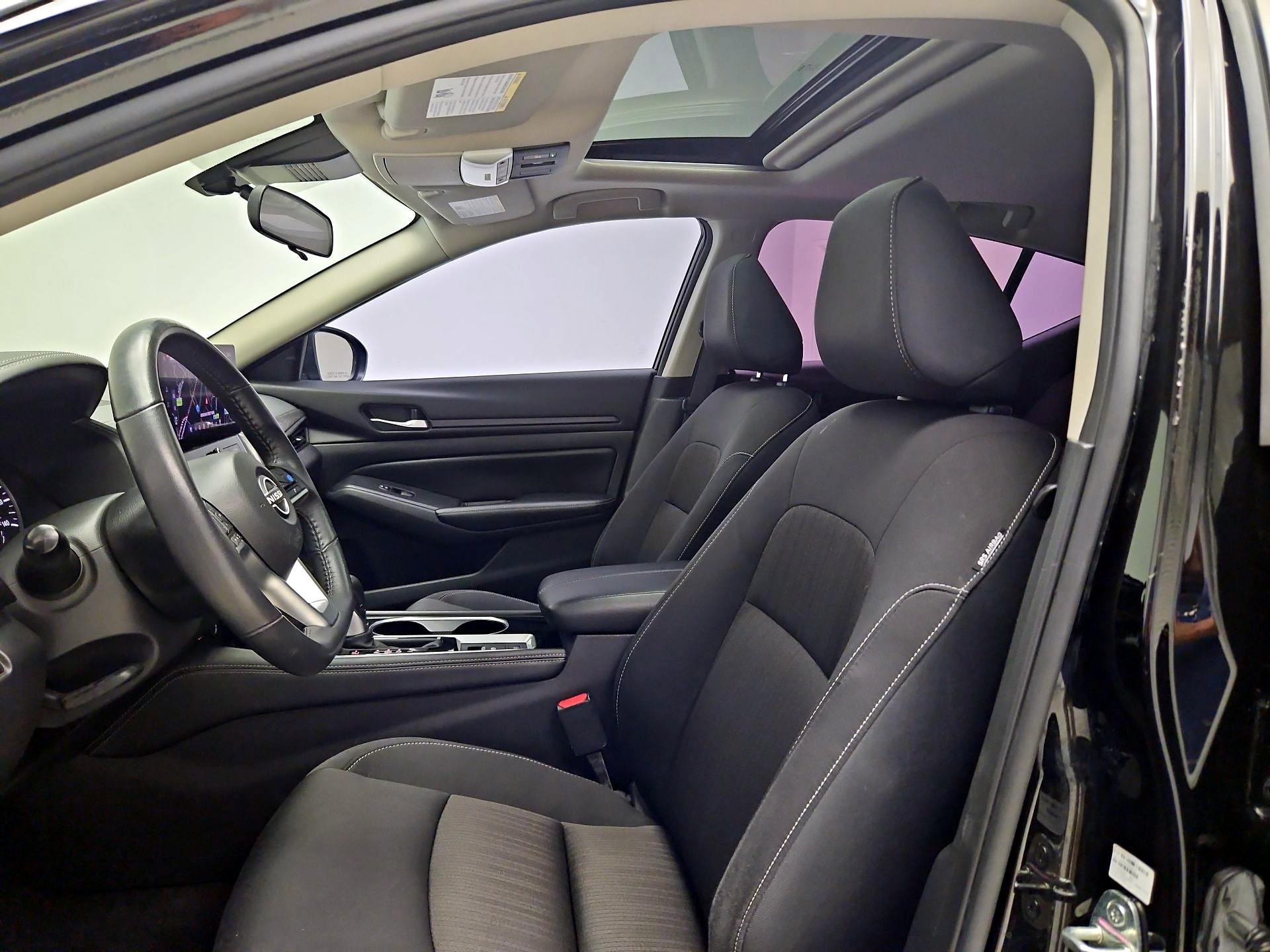 Thumbnail: 2024 Nissan Altima - 20