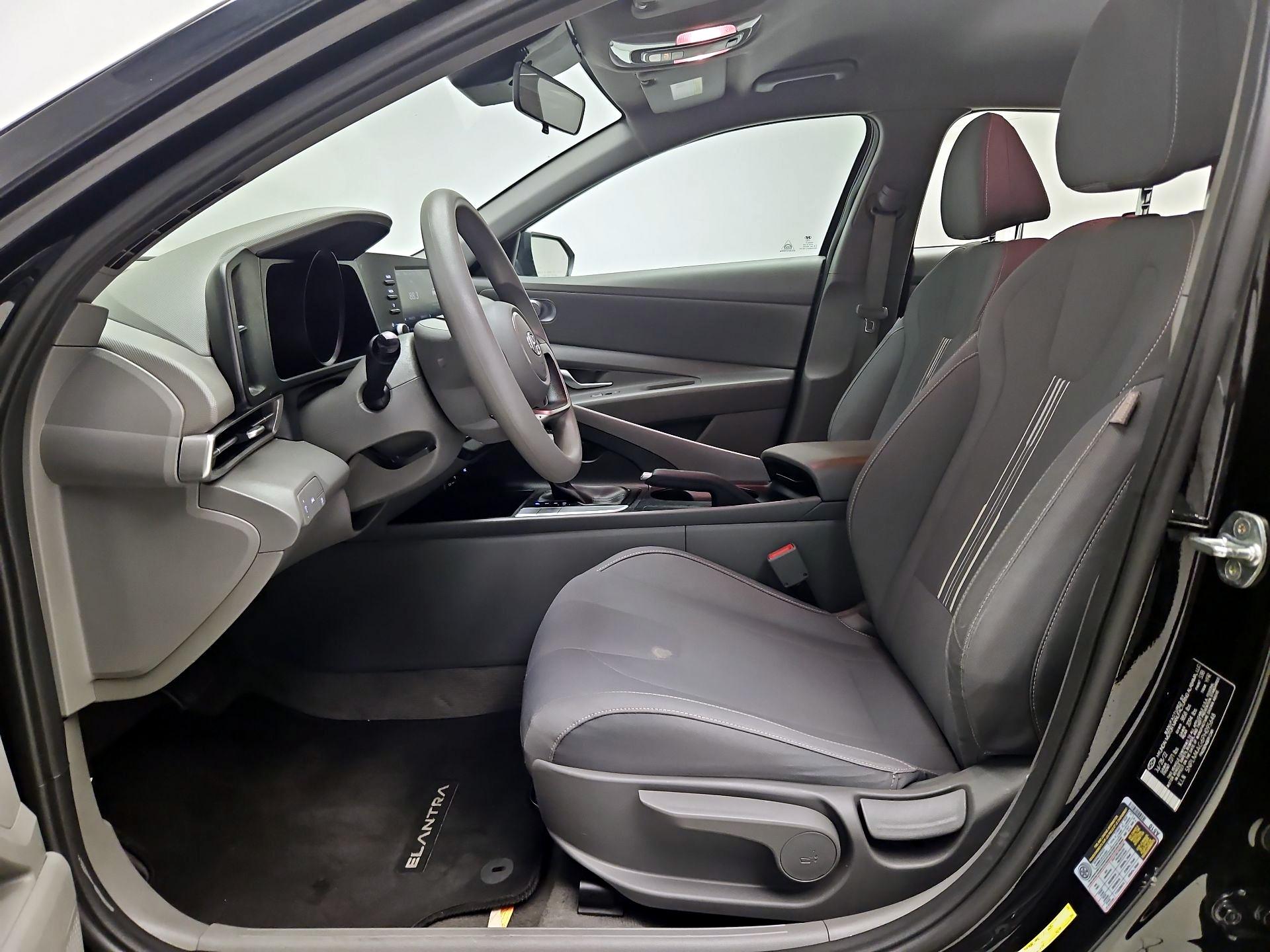 Thumbnail: 2023 Hyundai Elantra - 11