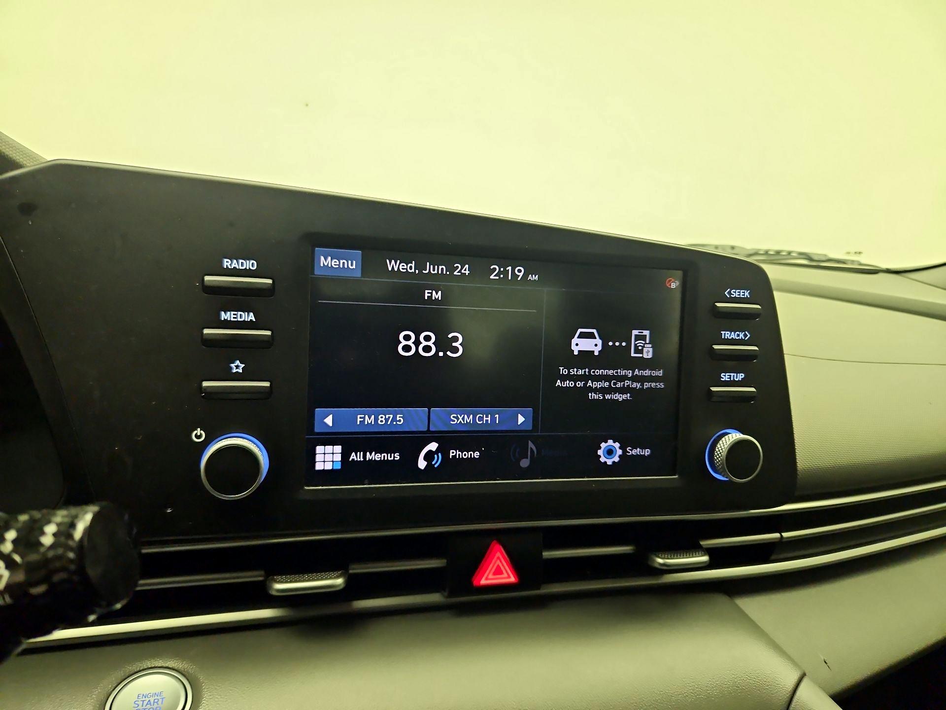 Thumbnail: 2023 Hyundai Elantra - 14