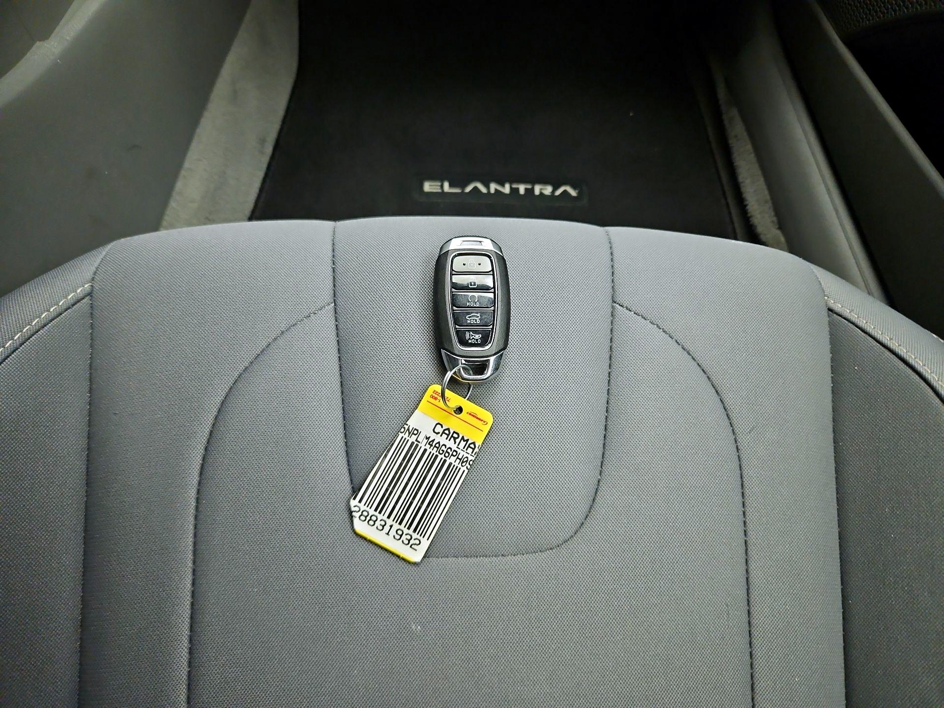 Thumbnail: 2023 Hyundai Elantra - 20