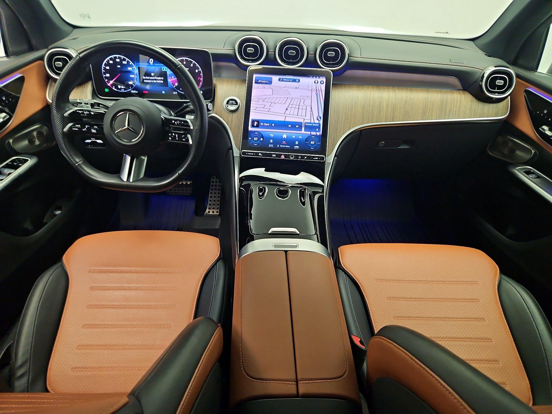 Thumbnail: 2024 Mercedes-Benz GLC - 9