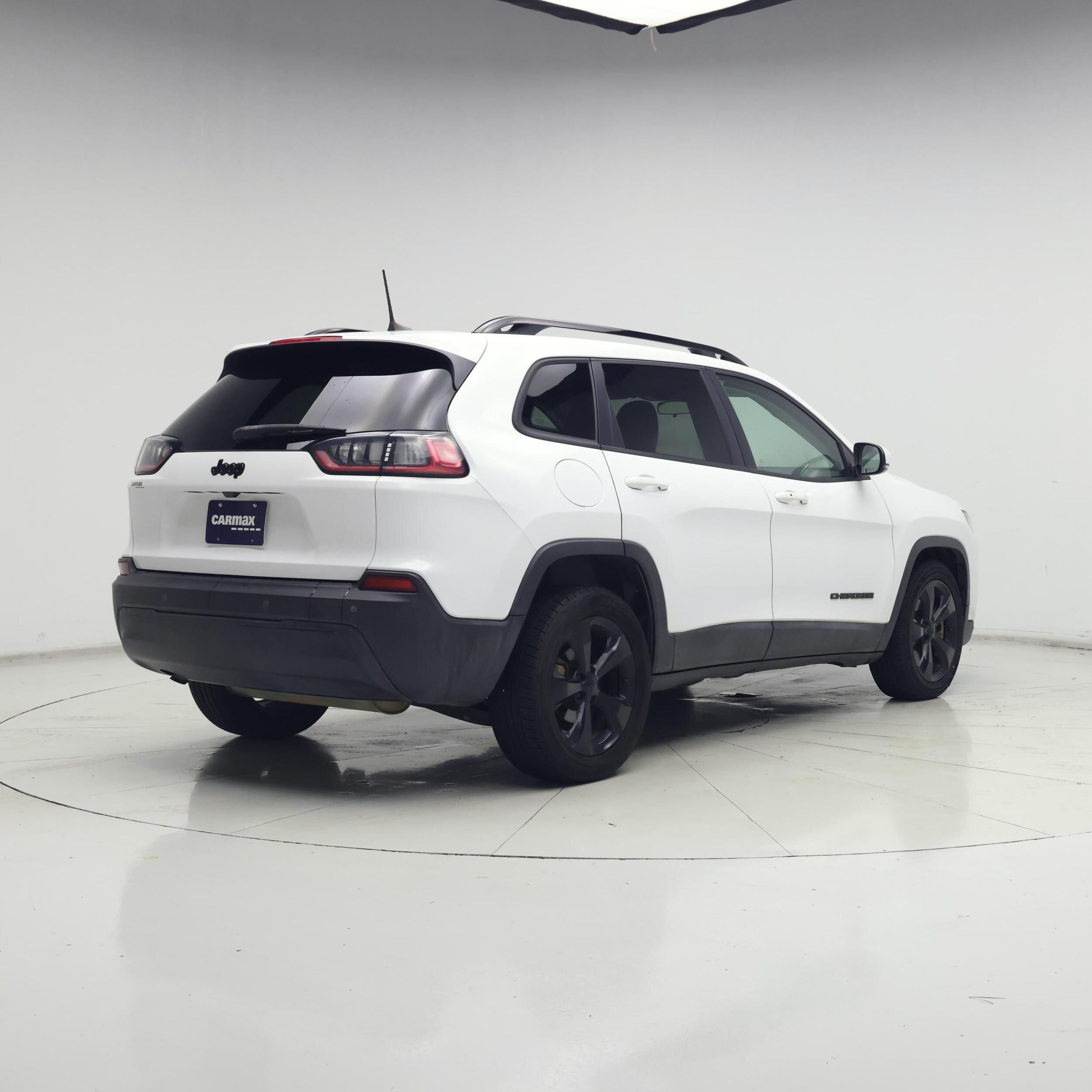 Thumbnail: 2019 Jeep Cherokee - 8