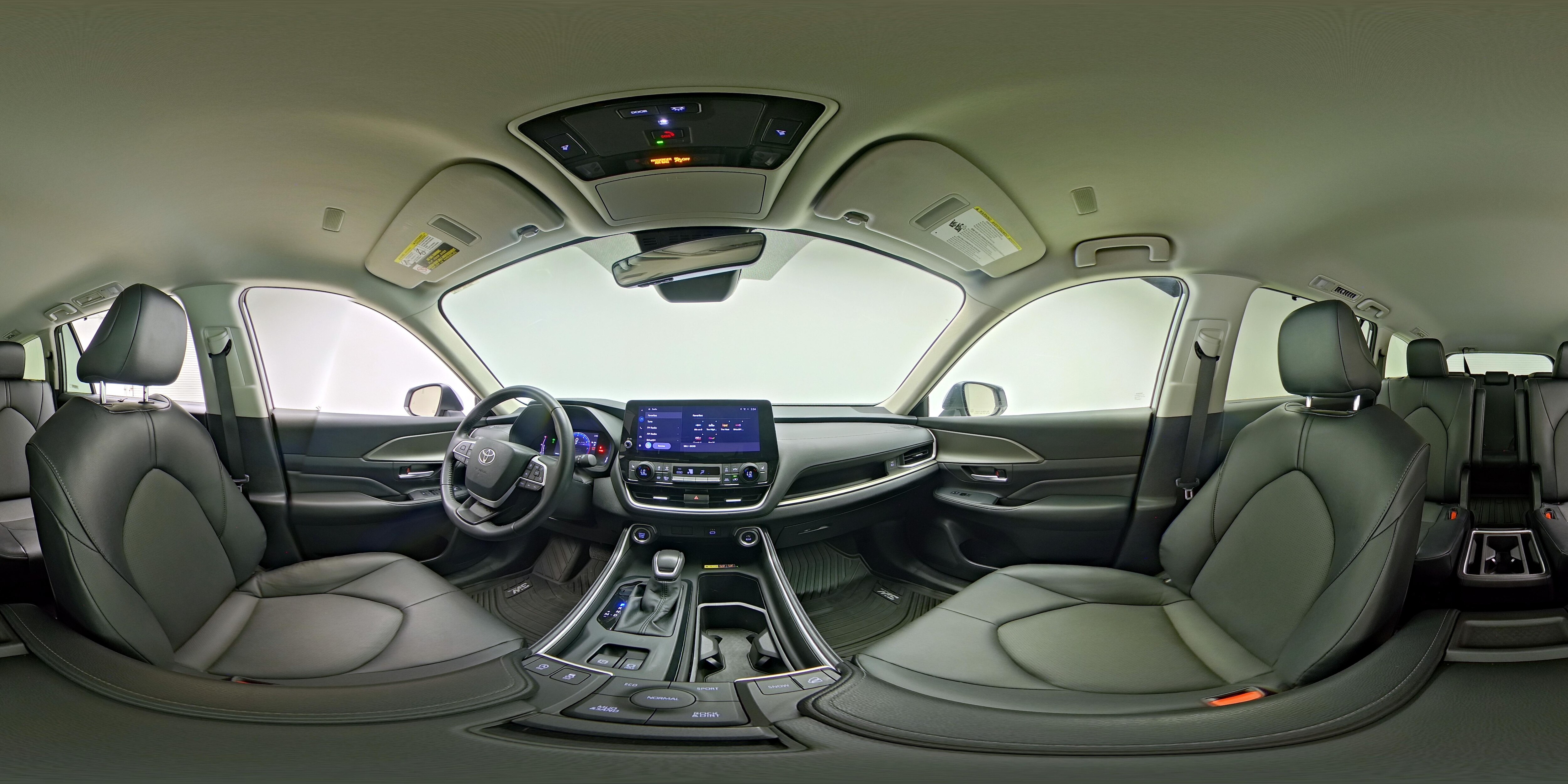 2025 Toyota Grand Highlander XLE - Photo 22