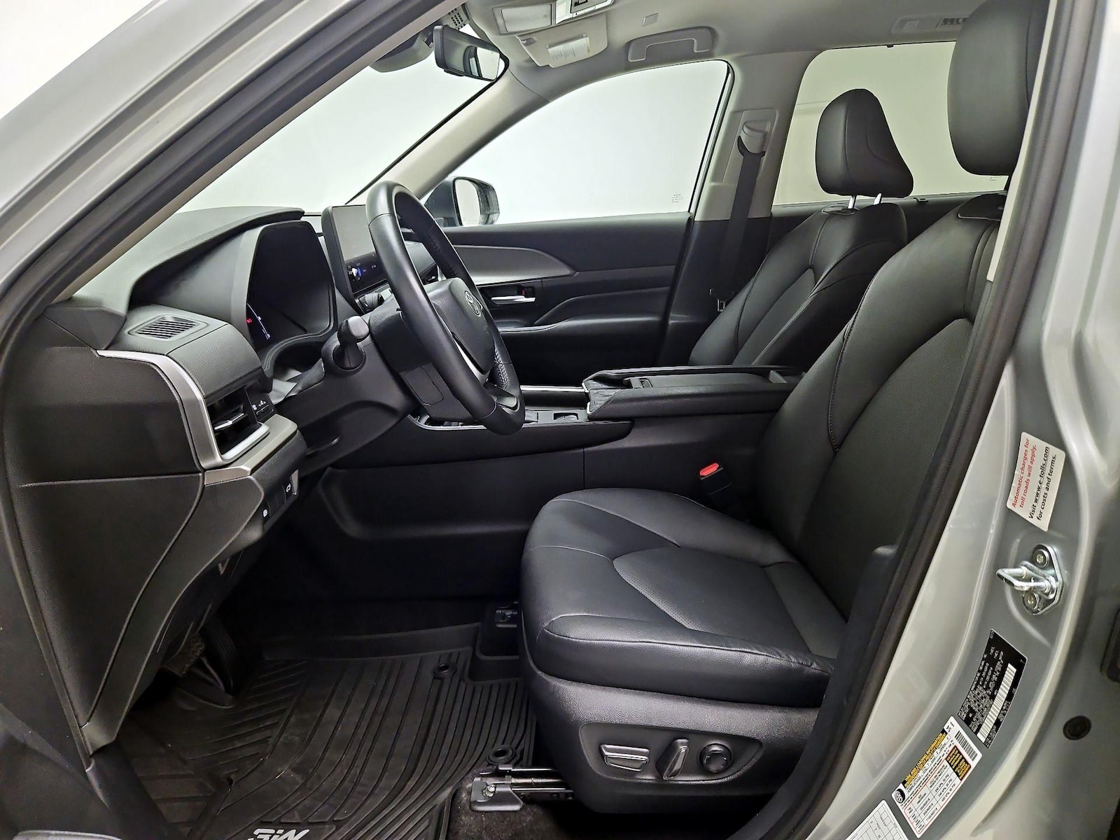 2025 Toyota Grand Highlander XLE - Photo 12