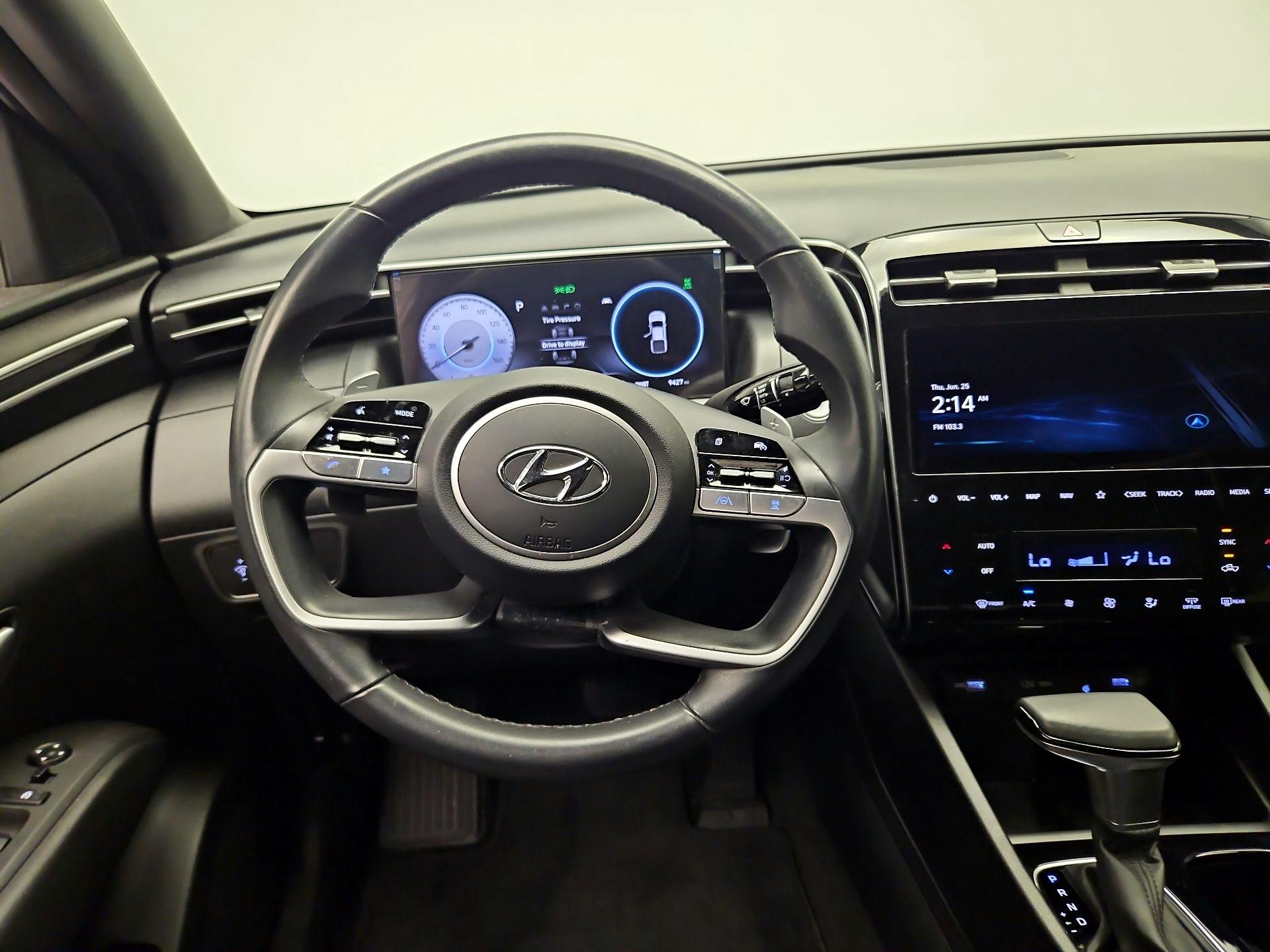 Thumbnail: 2023 Hyundai Santa Cruz - 10