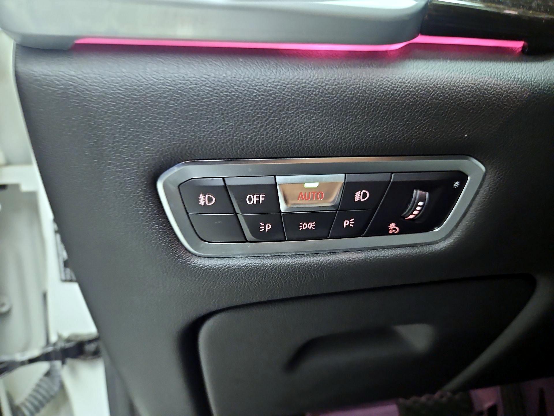 Thumbnail: 2021 BMW X5 - 13