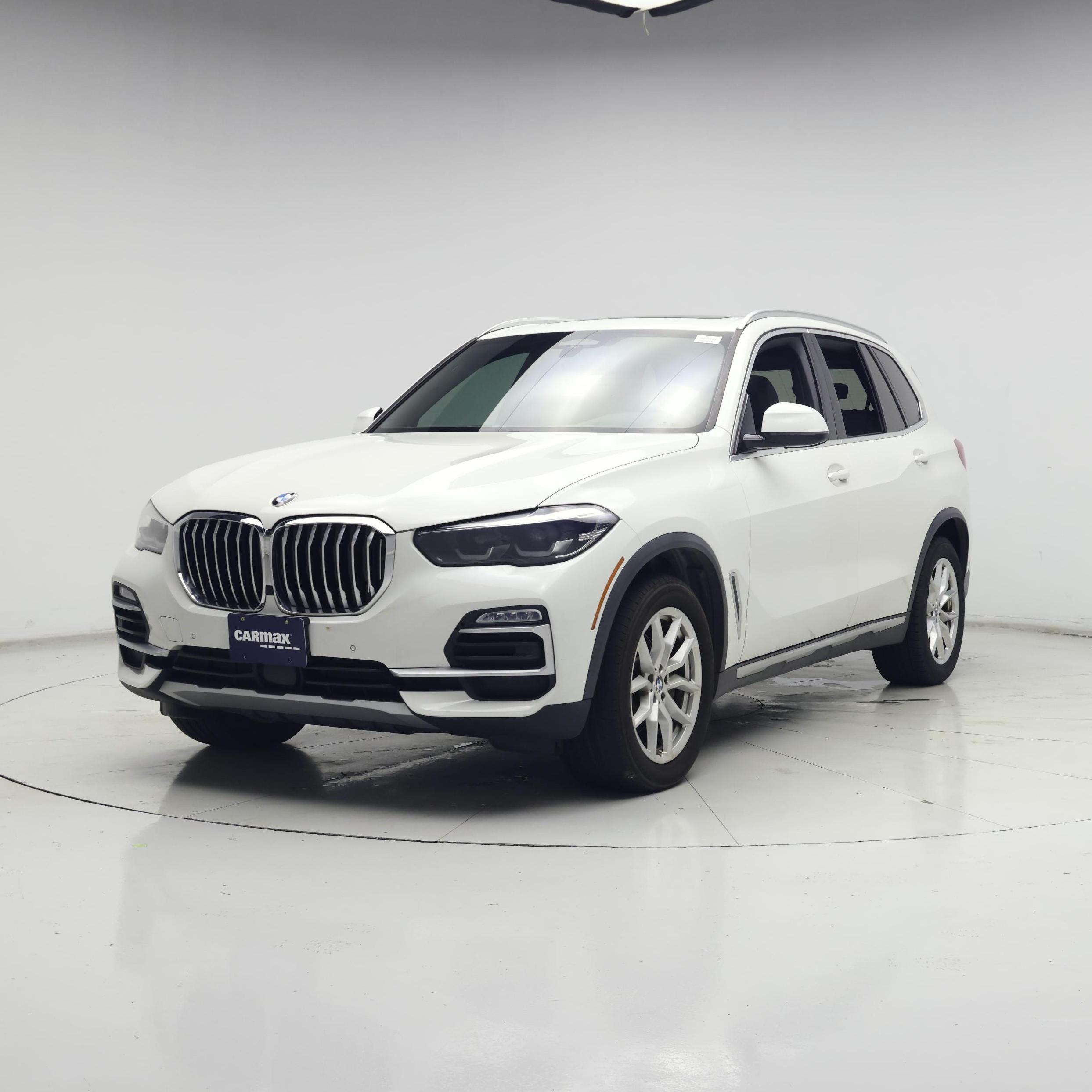 Thumbnail: 2021 BMW X5 - 4