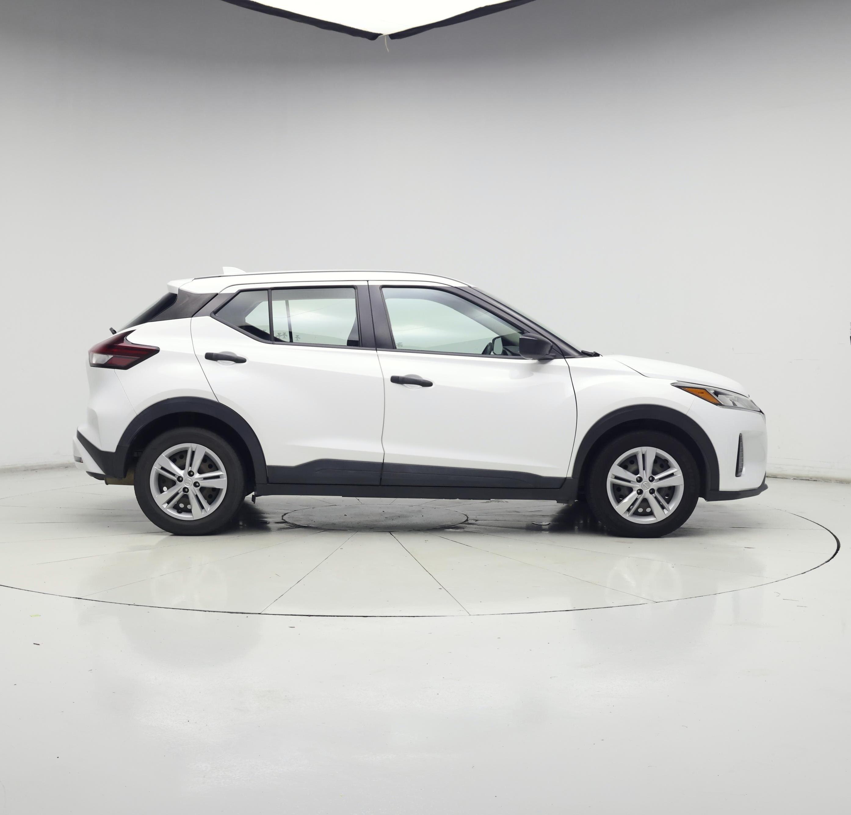 Thumbnail: 2021 Nissan Kicks - 7