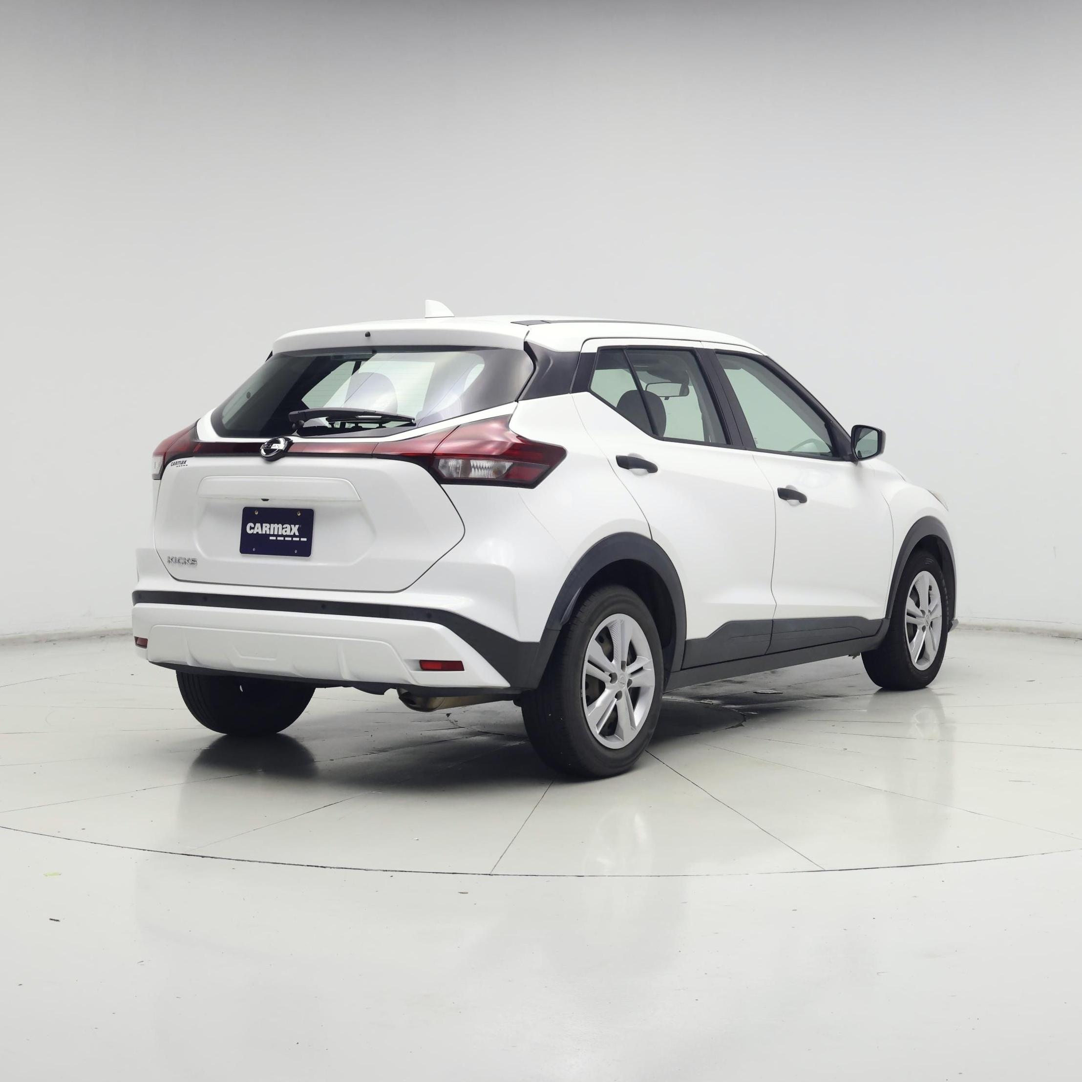 Thumbnail: 2021 Nissan Kicks - 8
