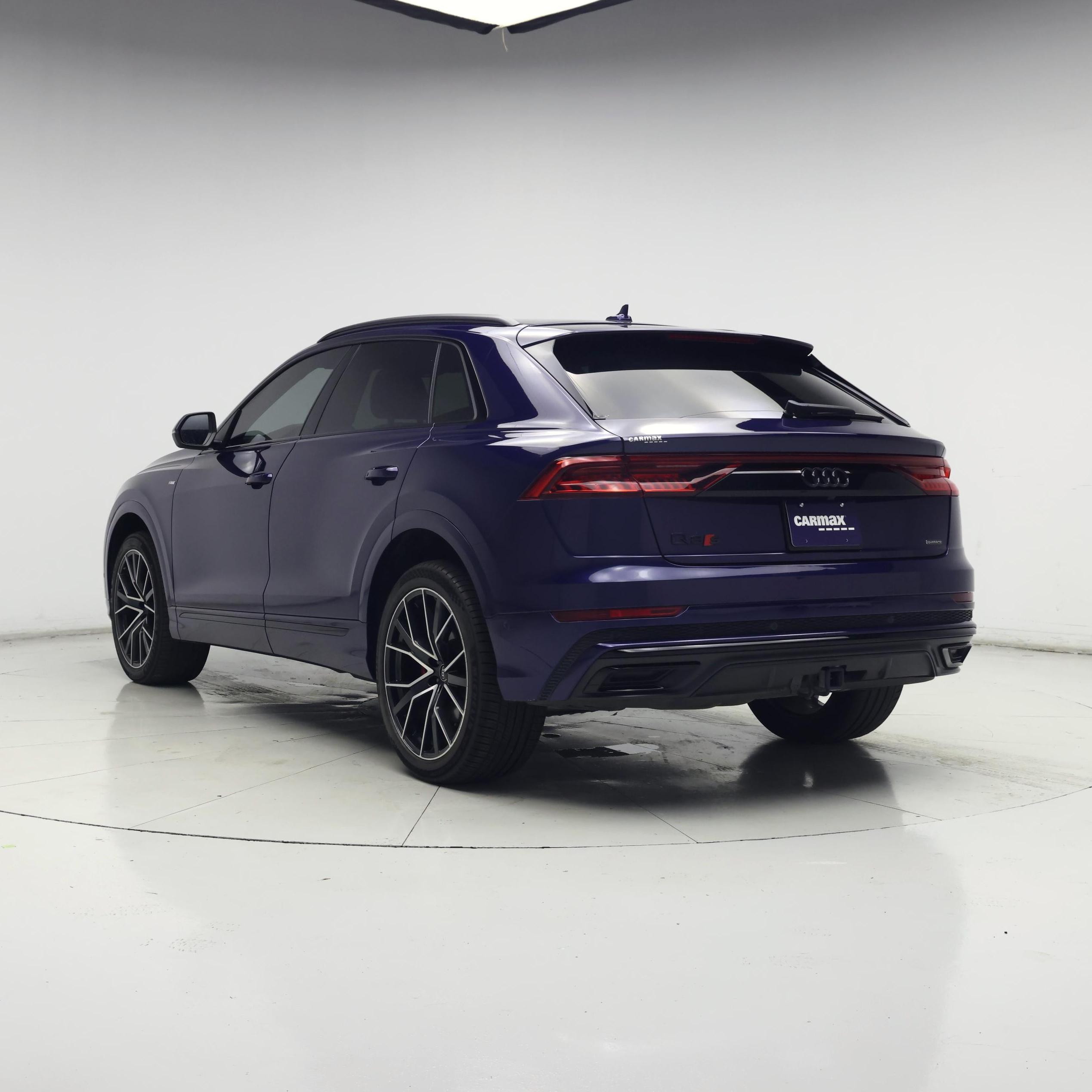 Thumbnail: 2021 Audi Q8 - 2
