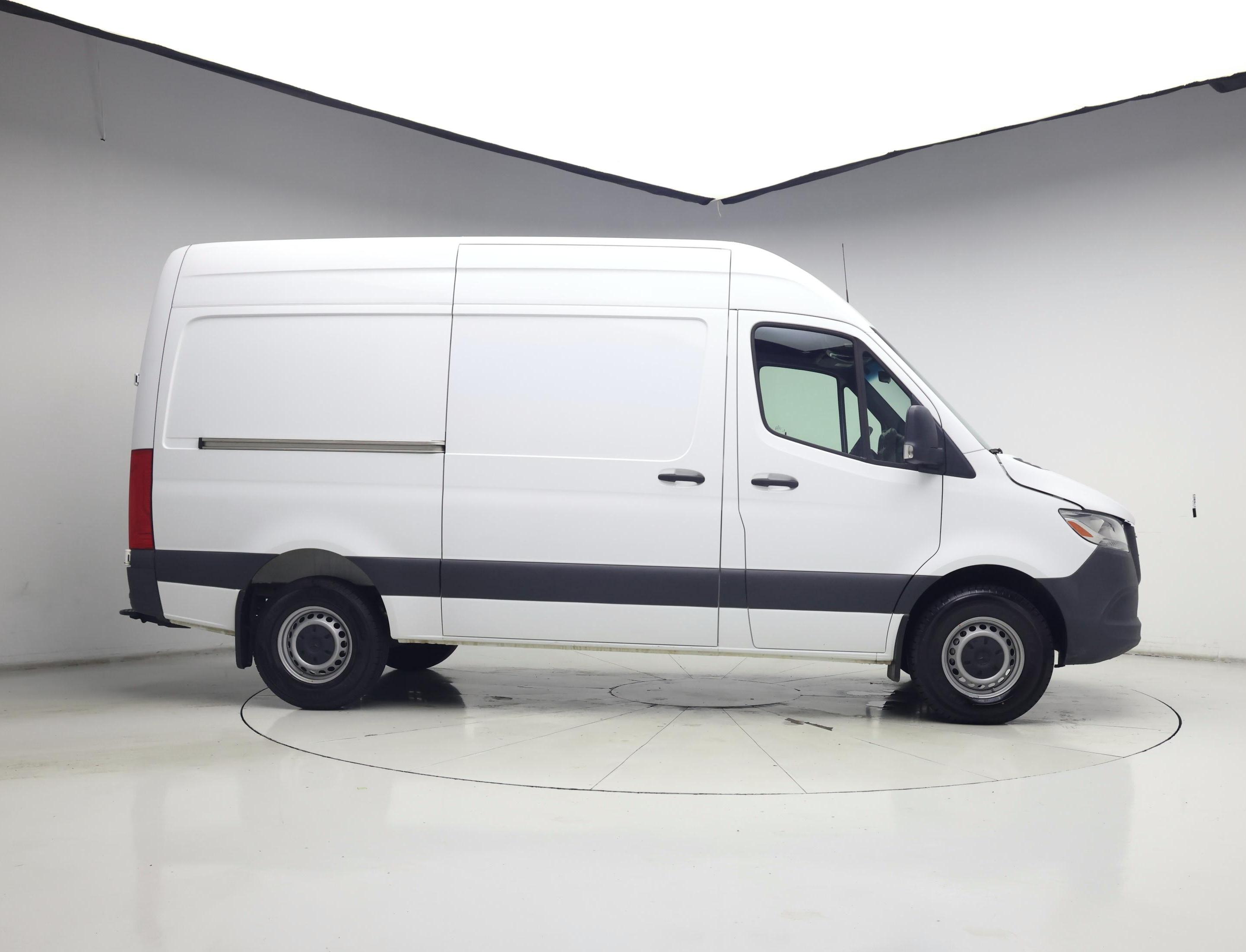 Thumbnail: 2024 Mercedes-Benz Sprinter - 7