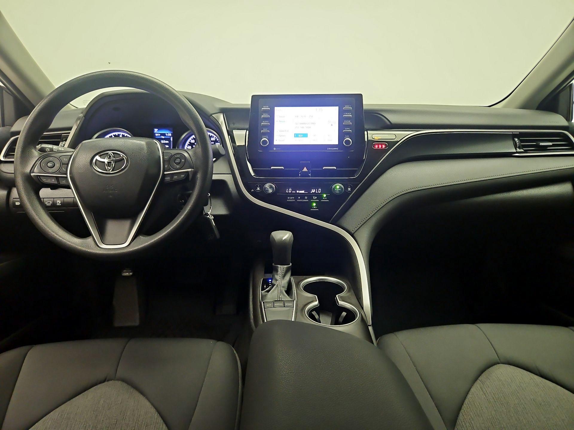 Thumbnail: 2022 Toyota Camry - 9