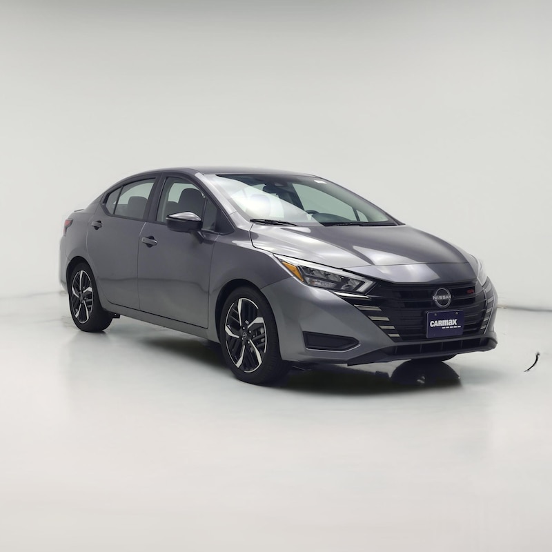 2024 Nissan Versa SR