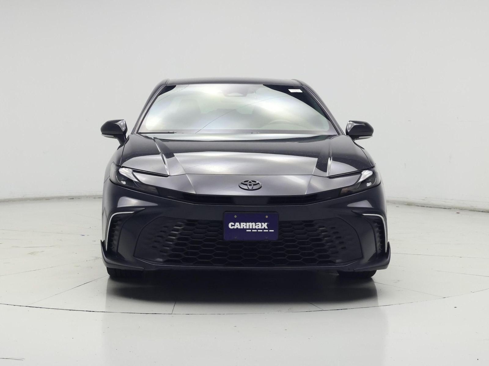2025 Toyota Camry SE - Photo 6