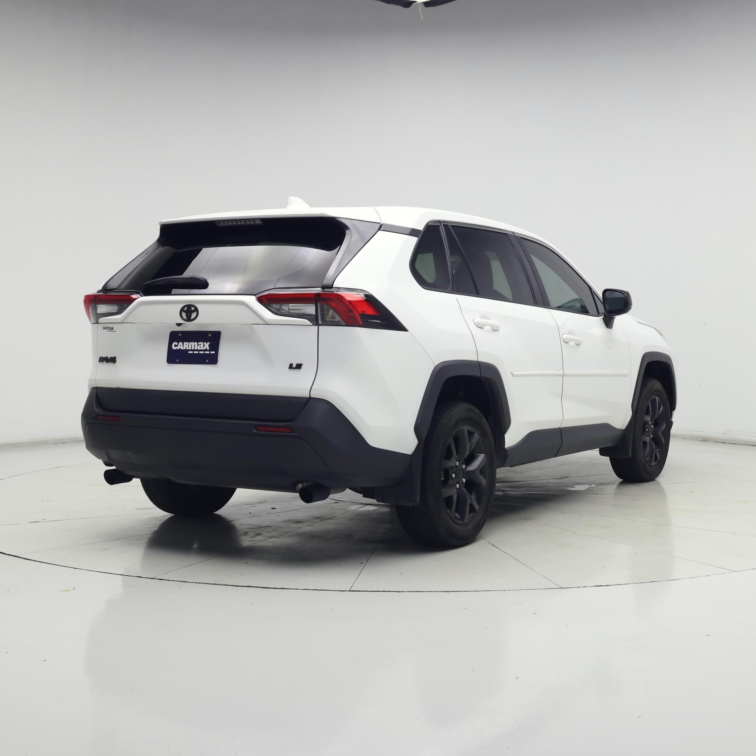 Thumbnail: 2022 Toyota RAV4 - 8