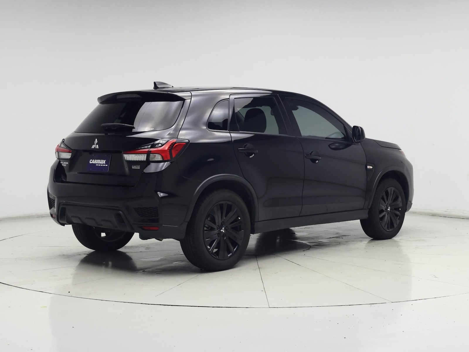 2025 Mitsubishi Outlander Sport LE - Photo 9