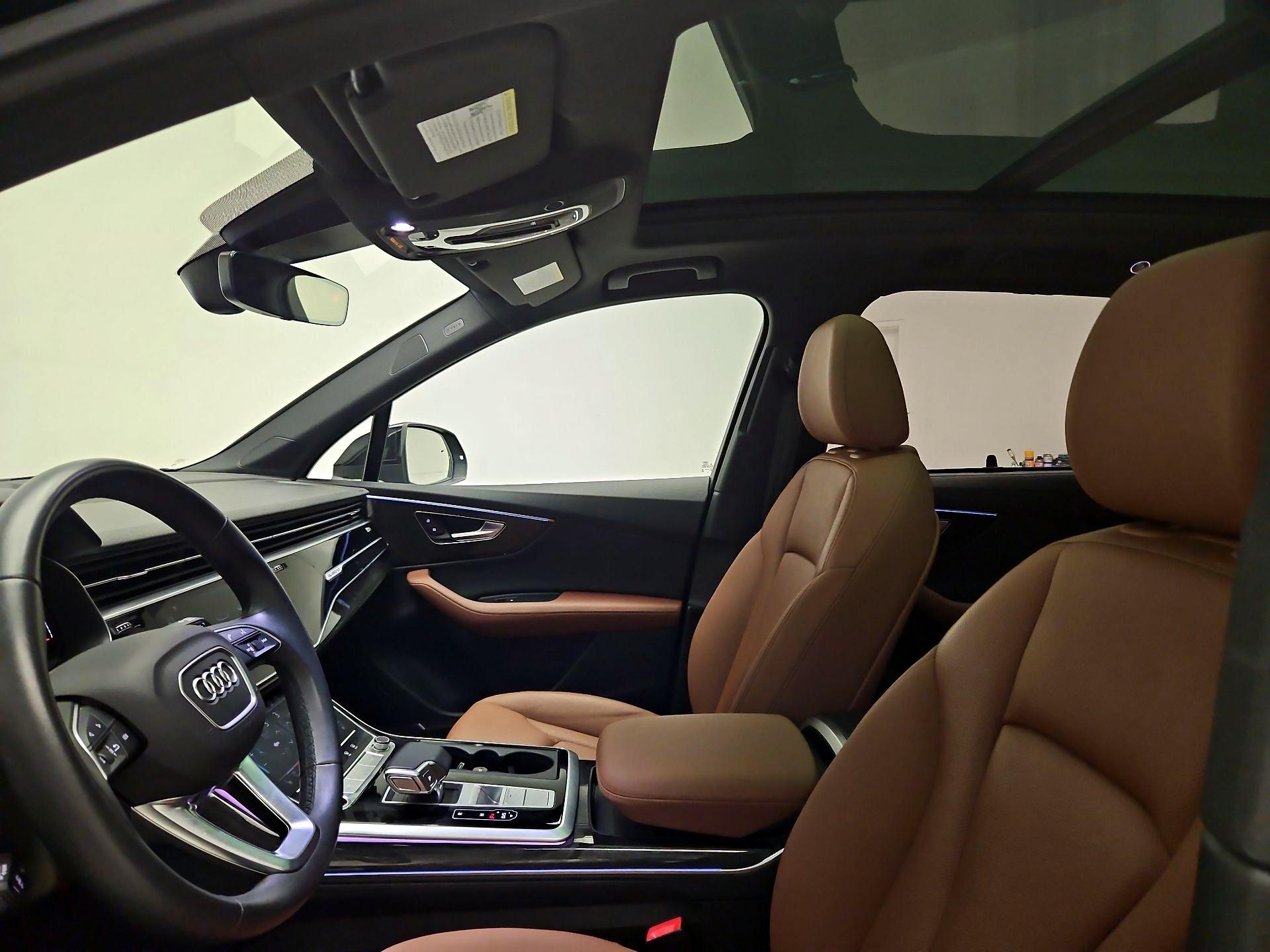 Thumbnail: 2021 Audi Q7 - 20