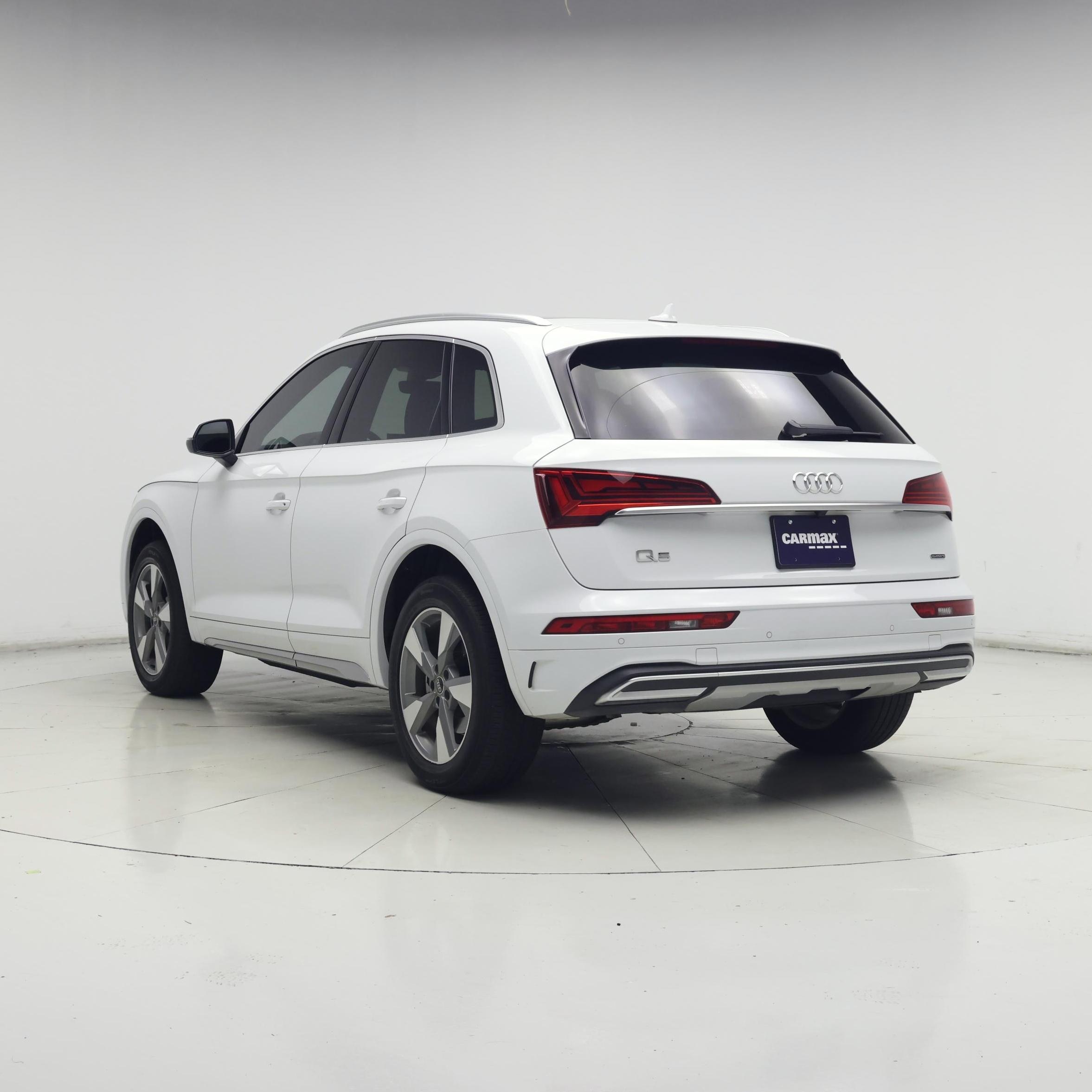 Thumbnail: 2024 Audi Q5 - 2