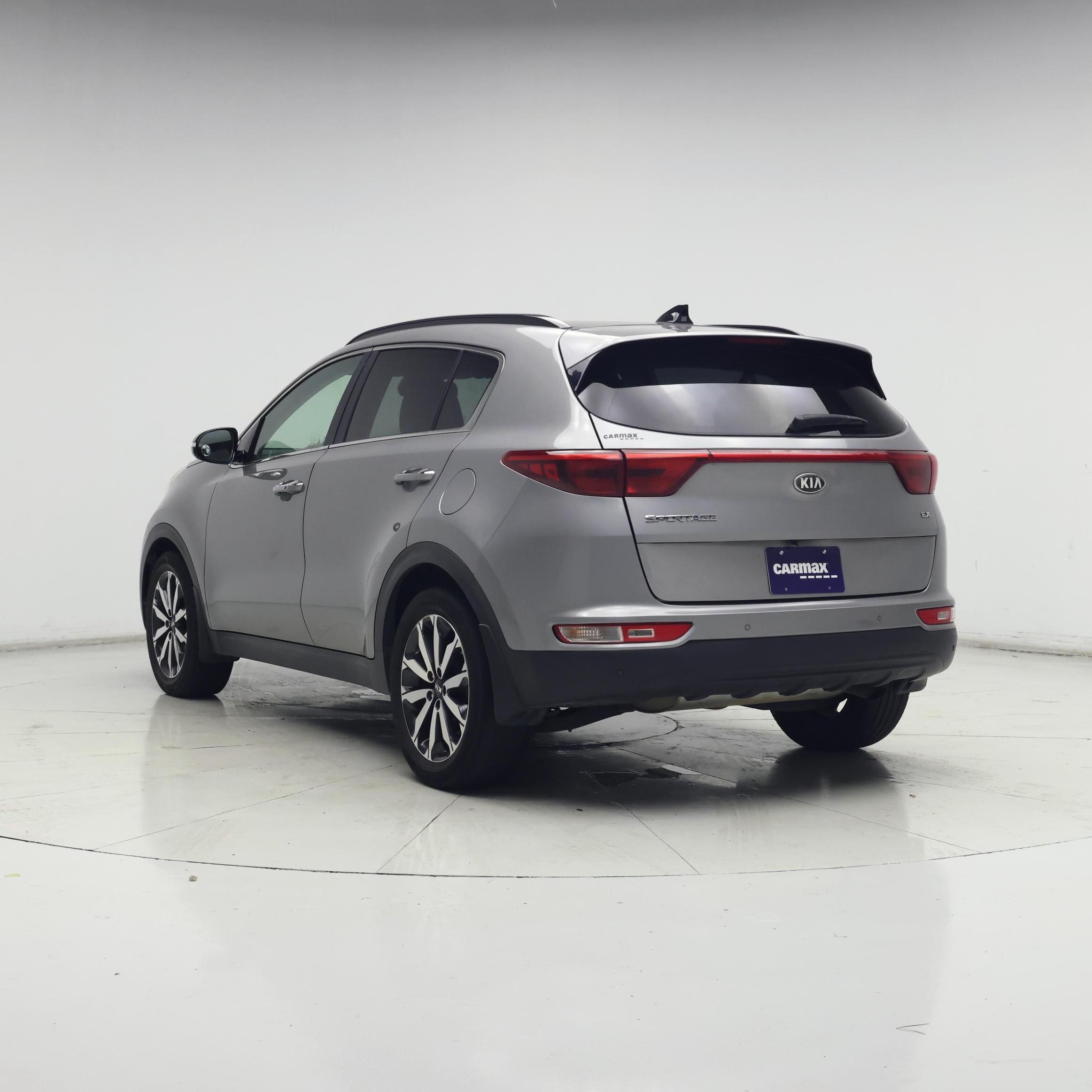 Thumbnail: 2019 Kia Sportage - 2