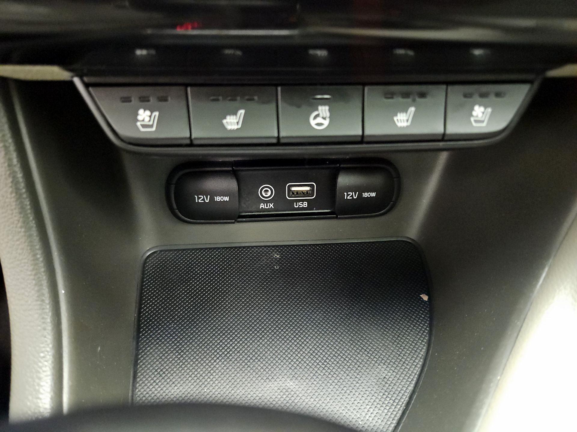 Thumbnail: 2019 Kia Sportage - 19
