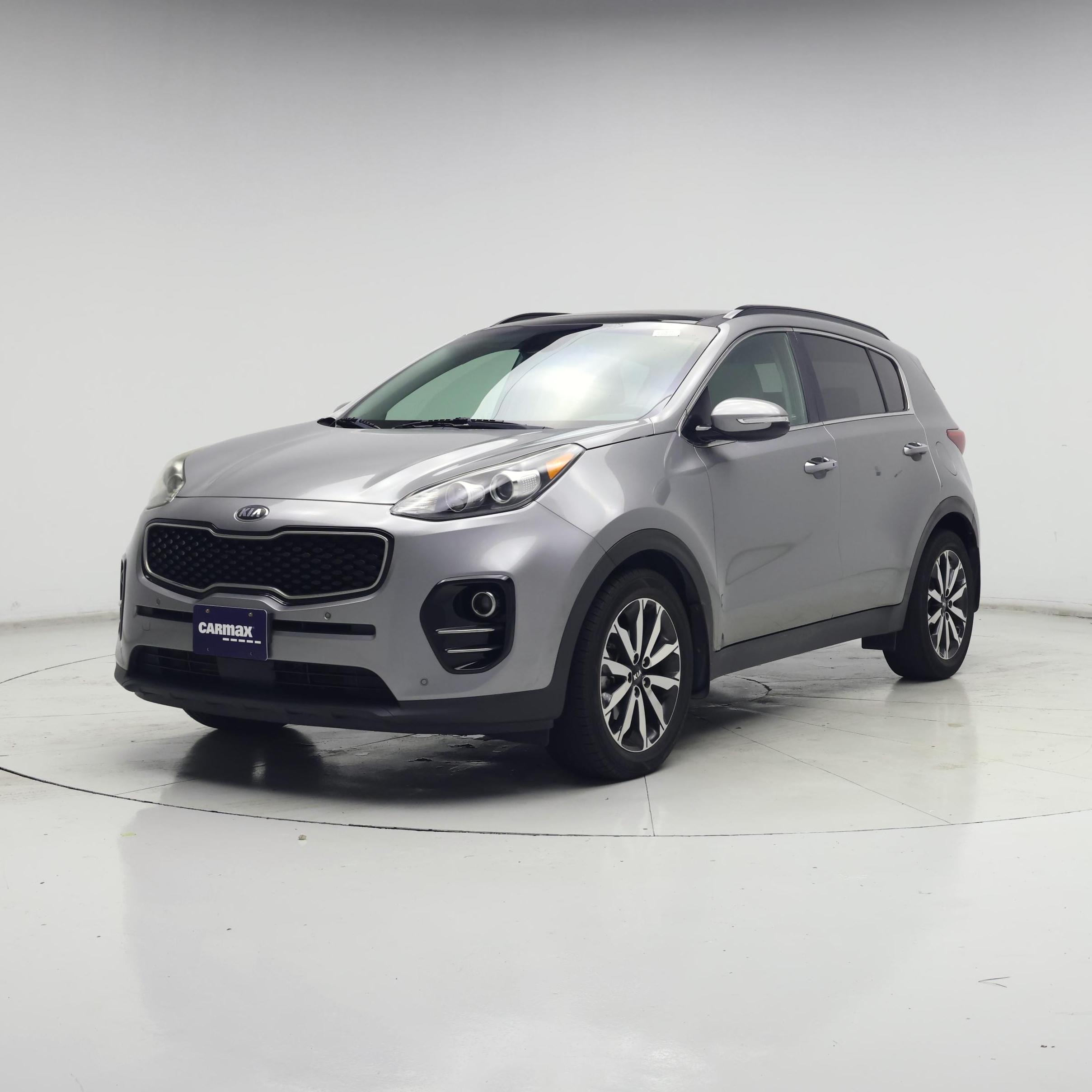 Thumbnail: 2019 Kia Sportage - 4