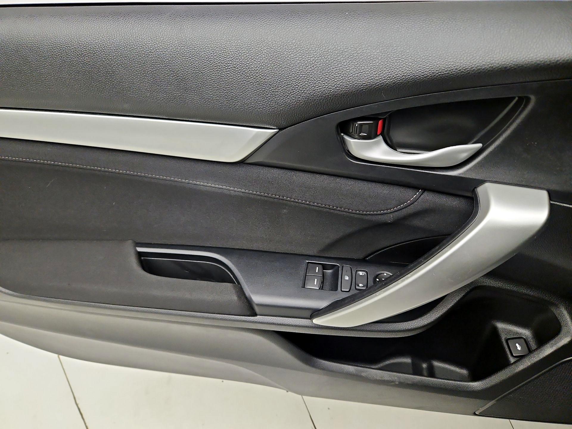 Thumbnail: 2019 Honda Civic - 12