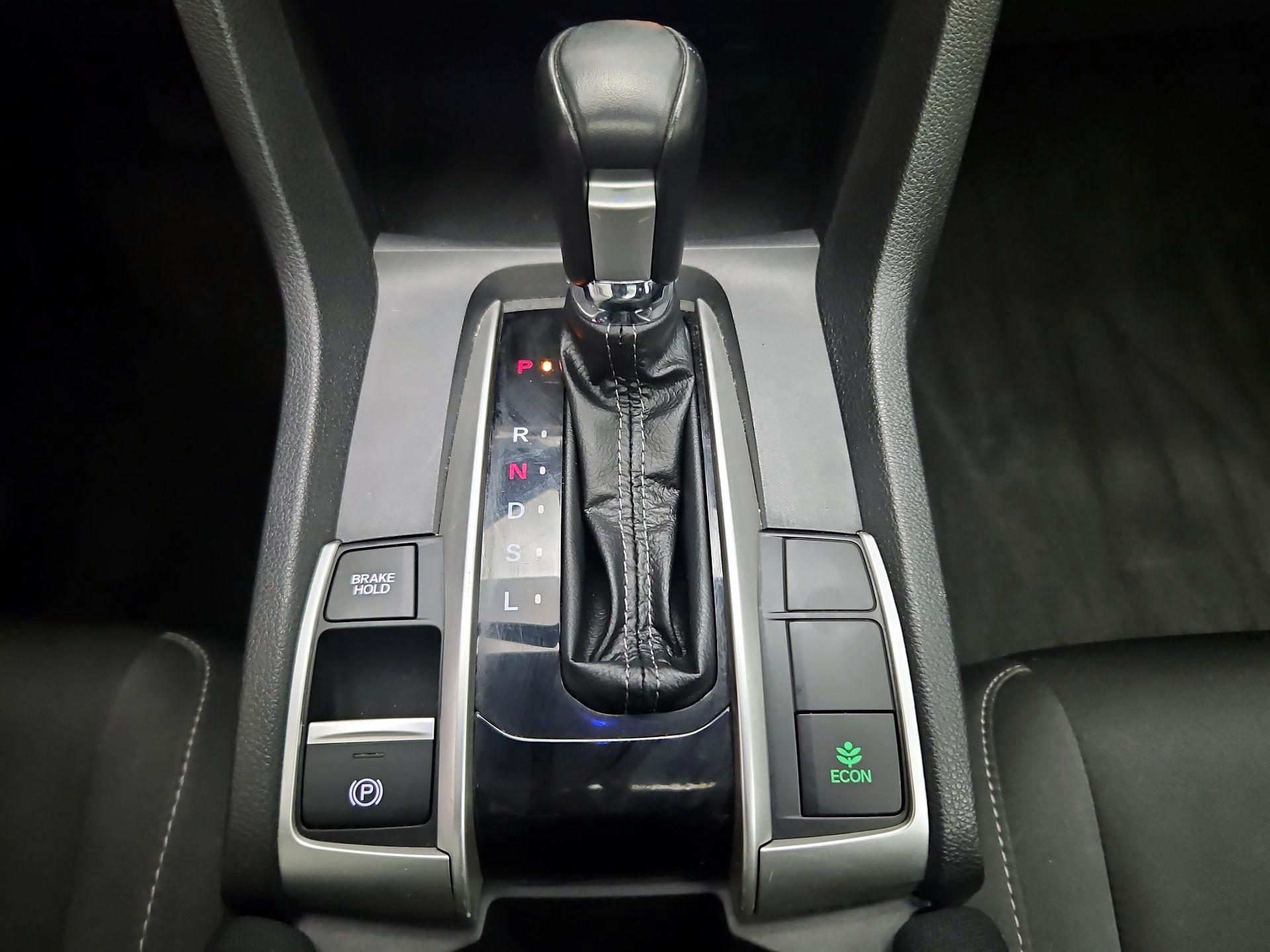 Thumbnail: 2019 Honda Civic - 17