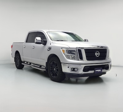 2017 Nissan Titan SL