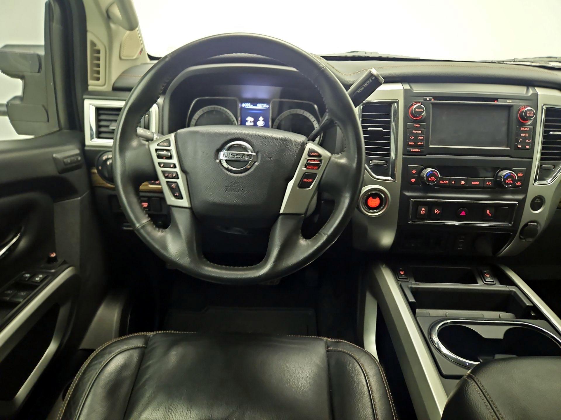 Thumbnail: 2017 Nissan Titan - 10