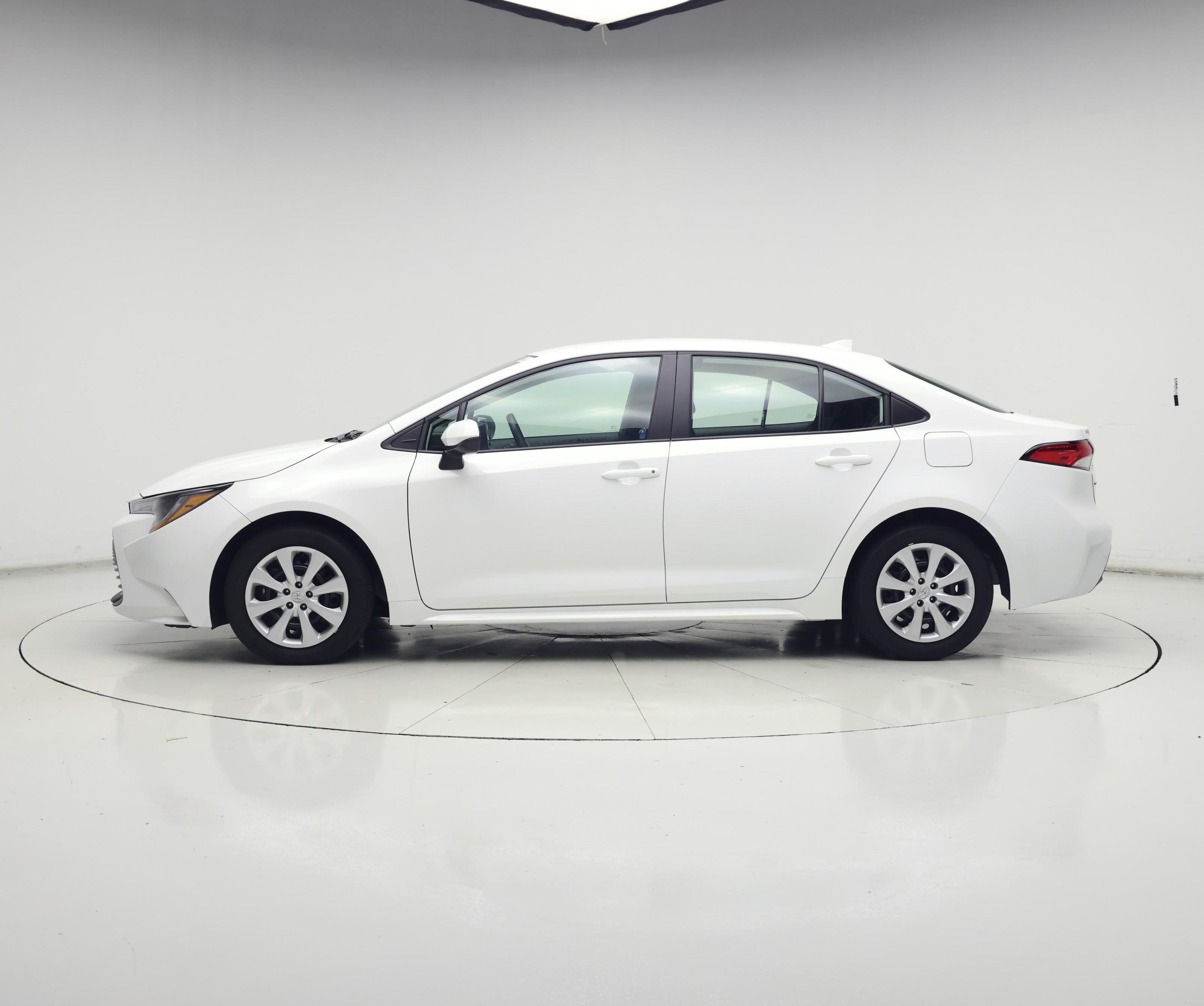 Thumbnail: 2026 Toyota Corolla - 3