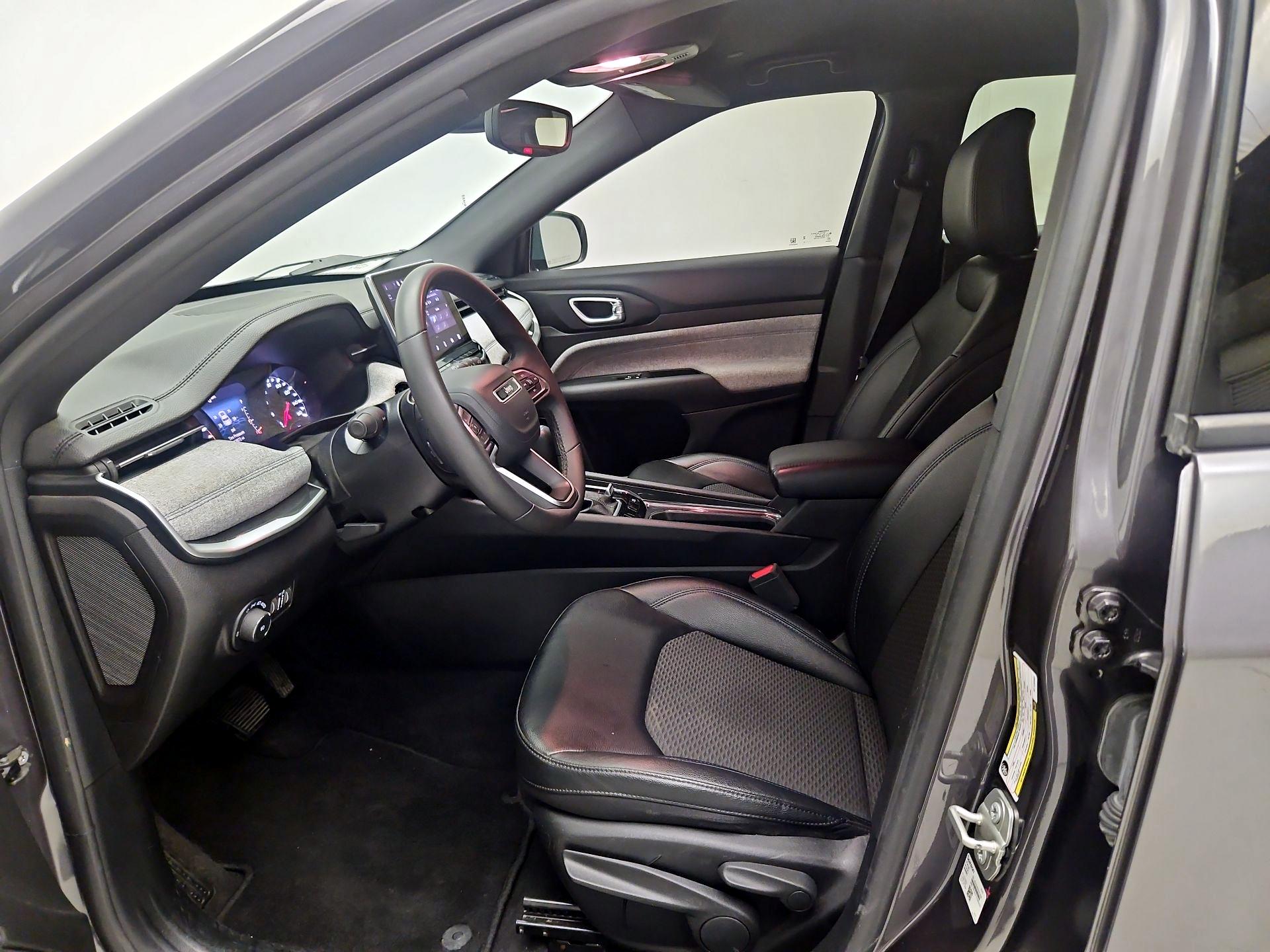 Thumbnail: 2024 Jeep Compass - 11