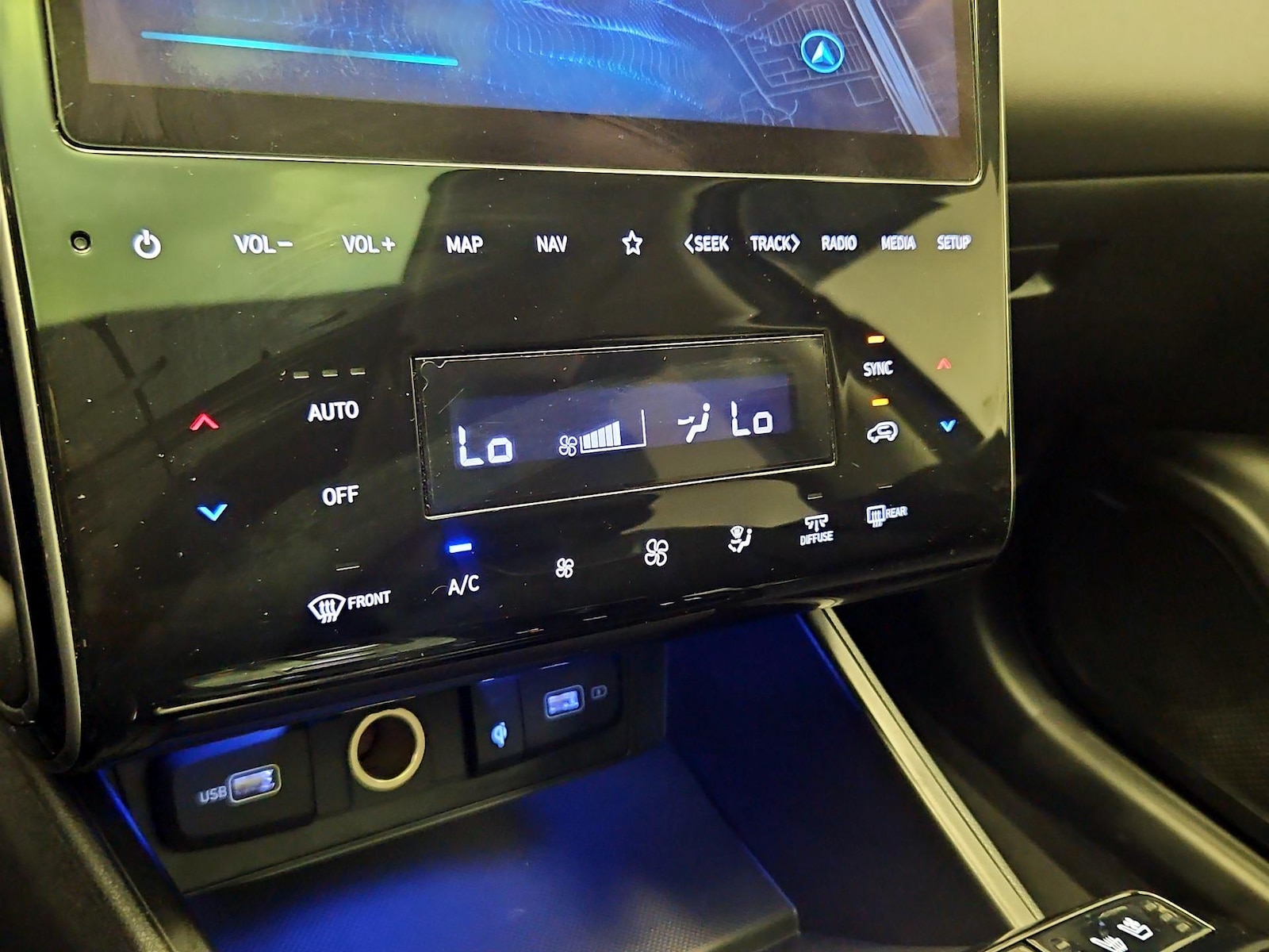 2022 Hyundai Tucson Limited - Photo 18