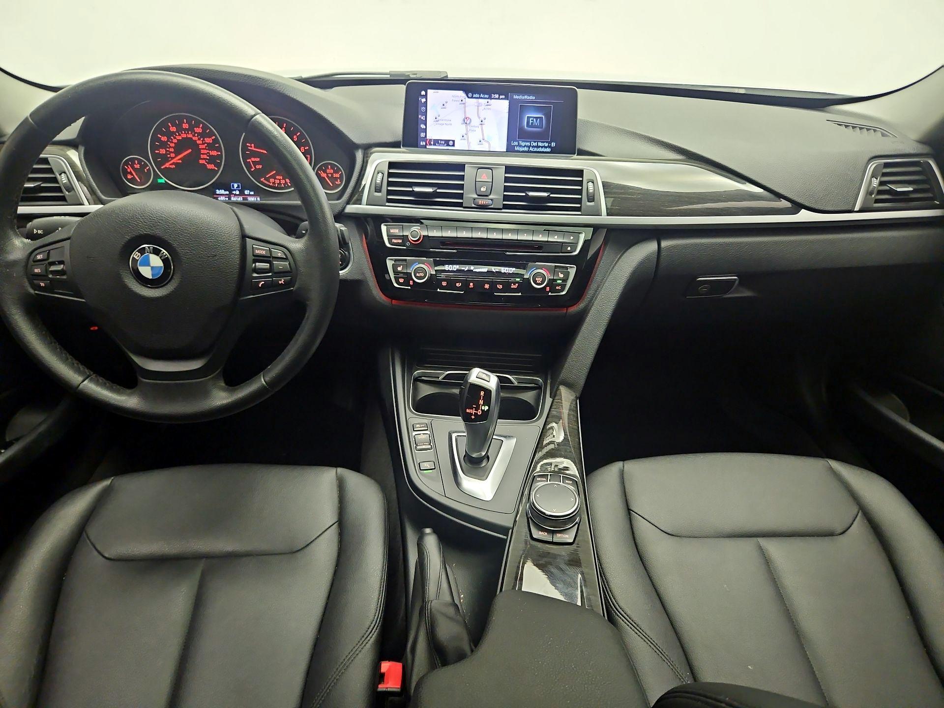 Thumbnail: 2016 BMW 3 Series - 9