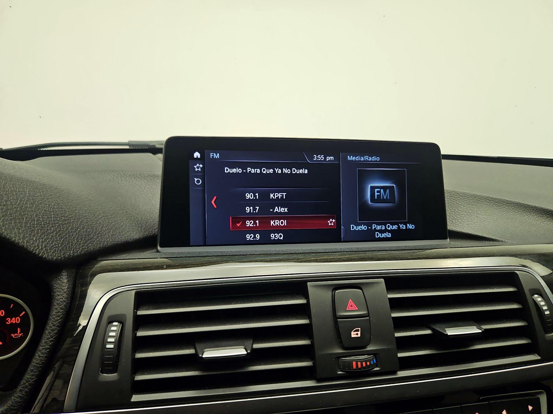 Thumbnail: 2016 BMW 3 Series - 16