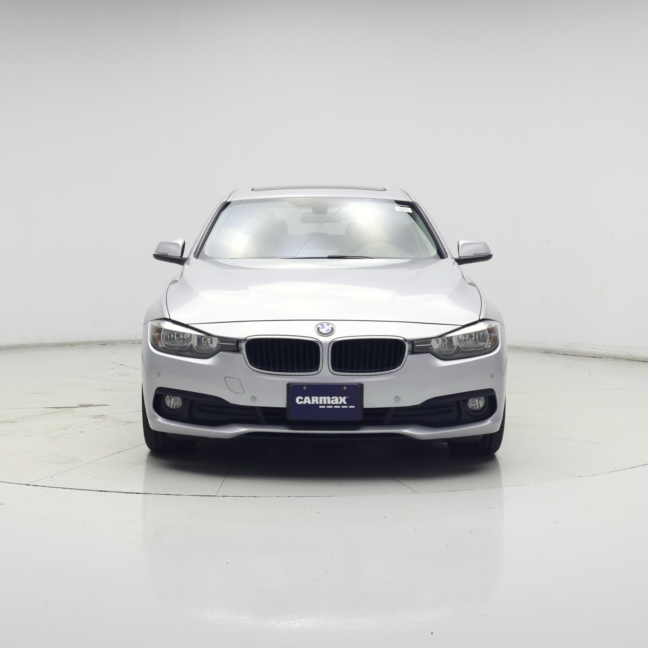 Thumbnail: 2016 BMW 3 Series - 5