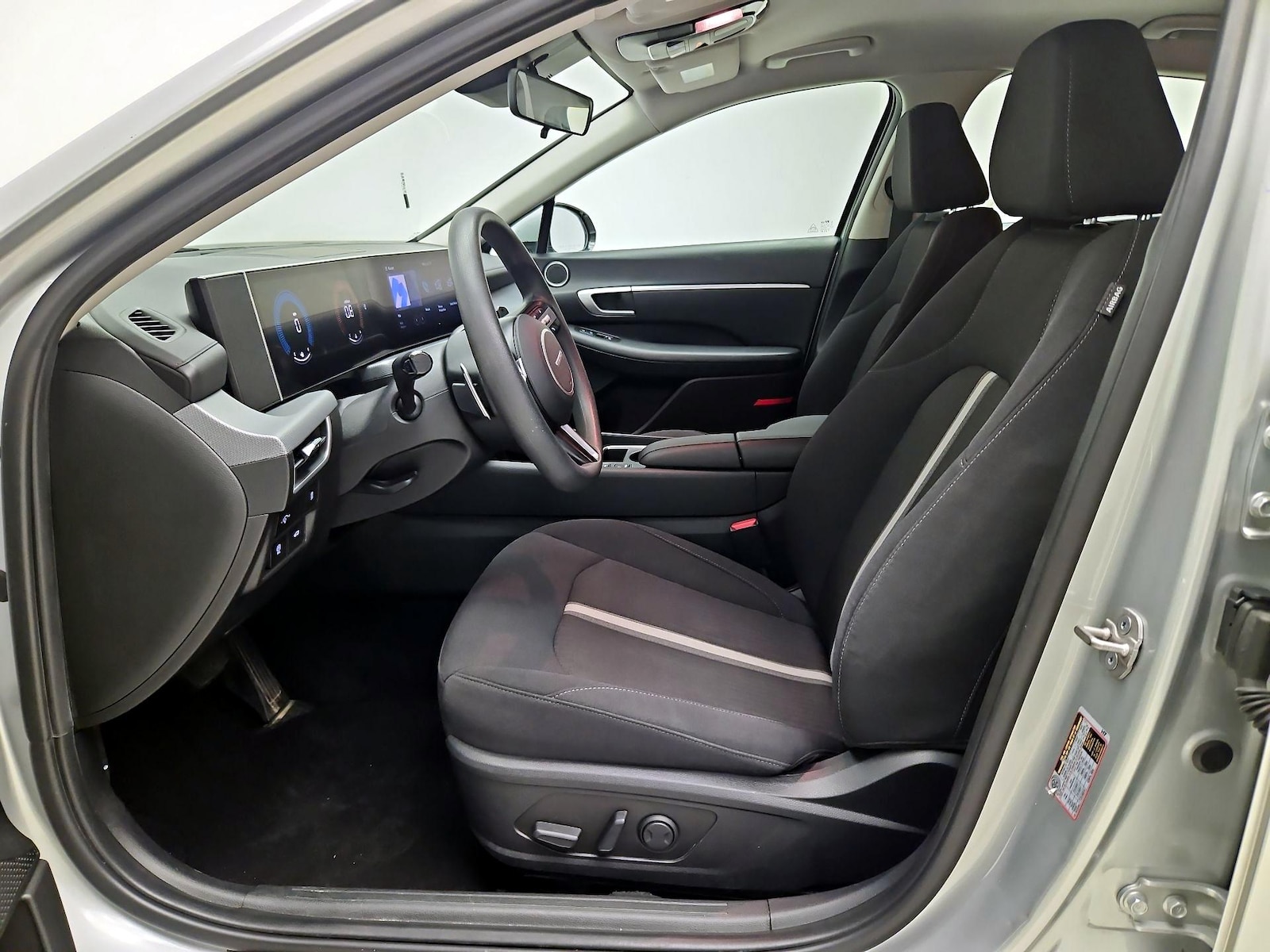 2024 Hyundai Sonata SEL - Photo 12