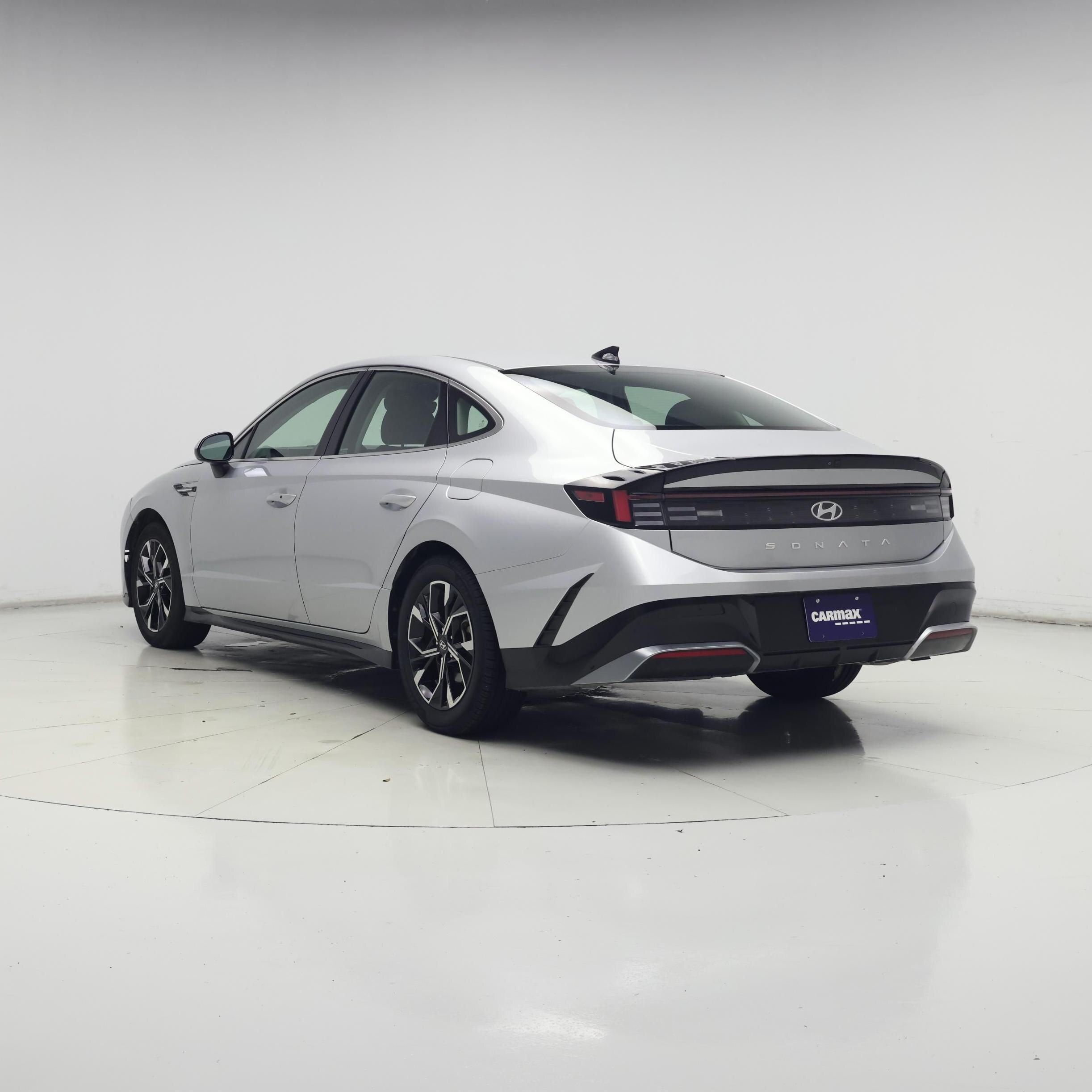 Thumbnail: 2024 Hyundai Sonata - 2
