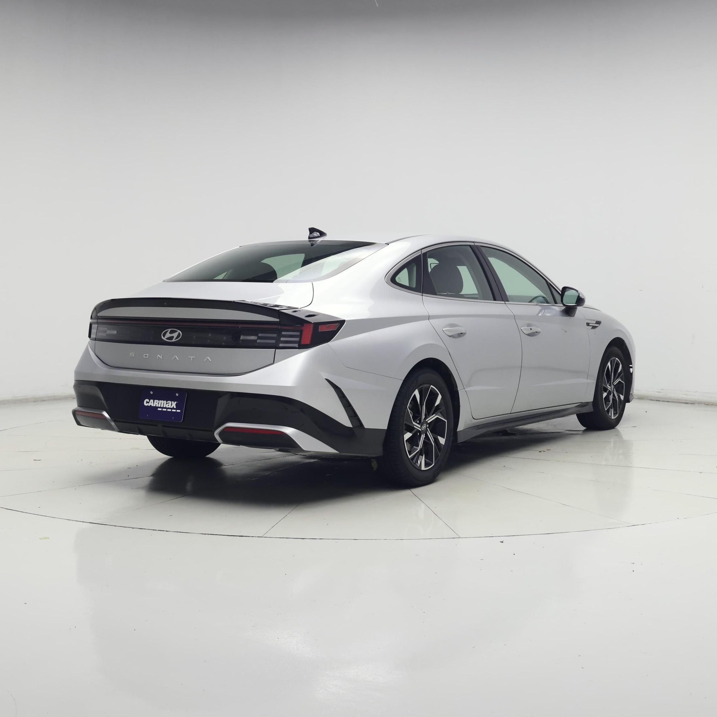 Thumbnail: 2024 Hyundai Sonata - 8