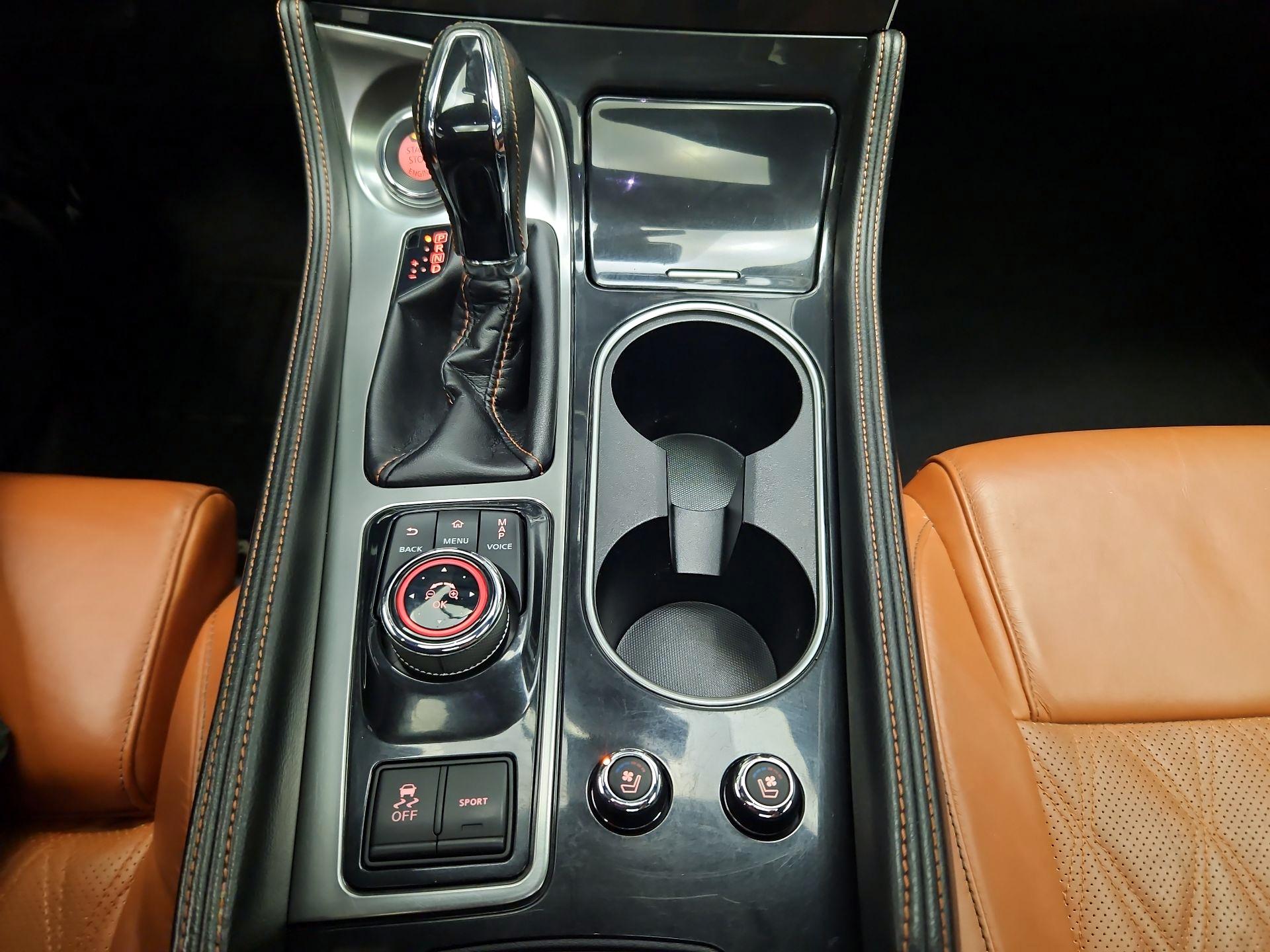 Thumbnail: 2020 Nissan Maxima - 18