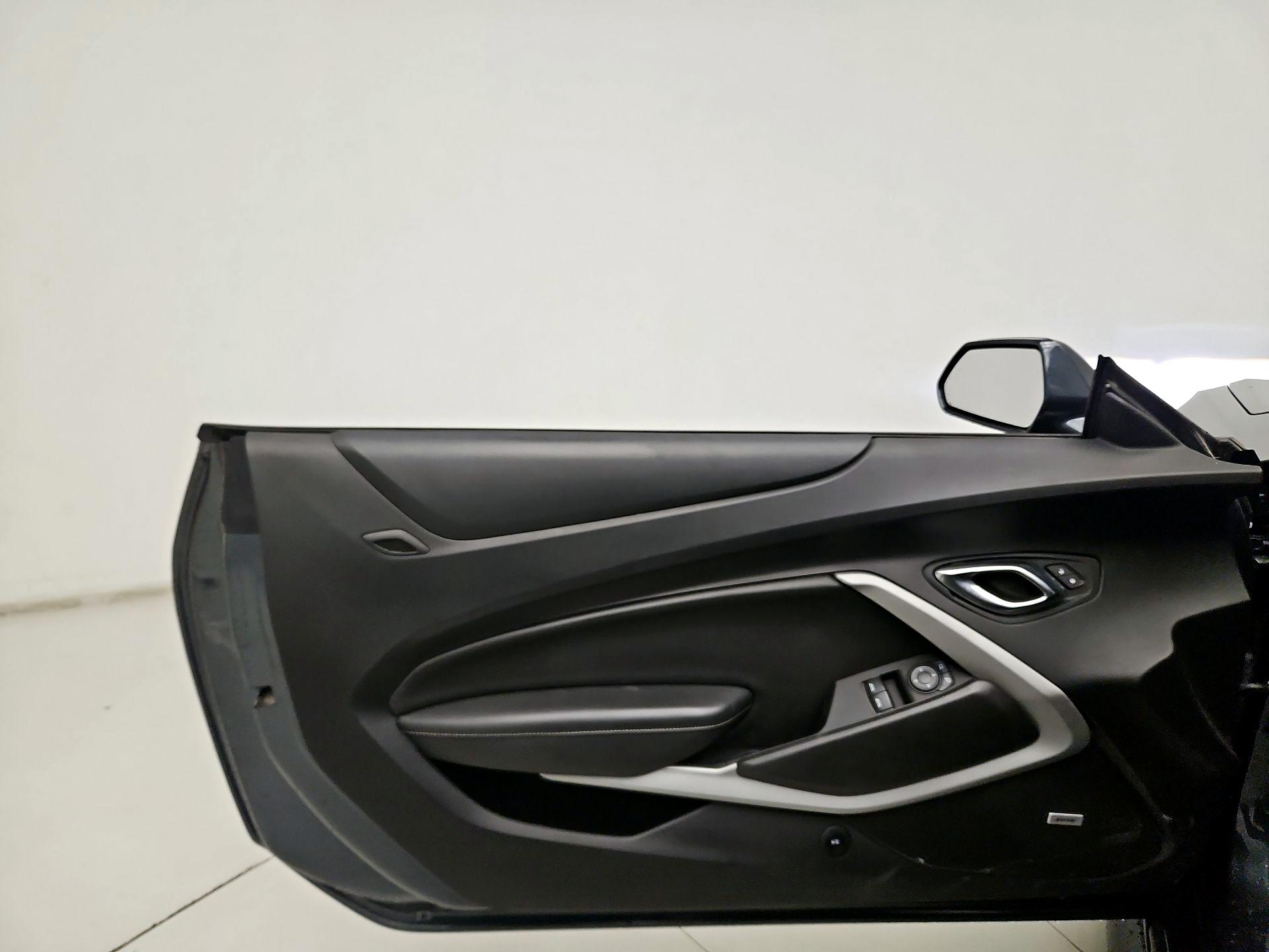 Thumbnail: 2021 Chevrolet Camaro - 12