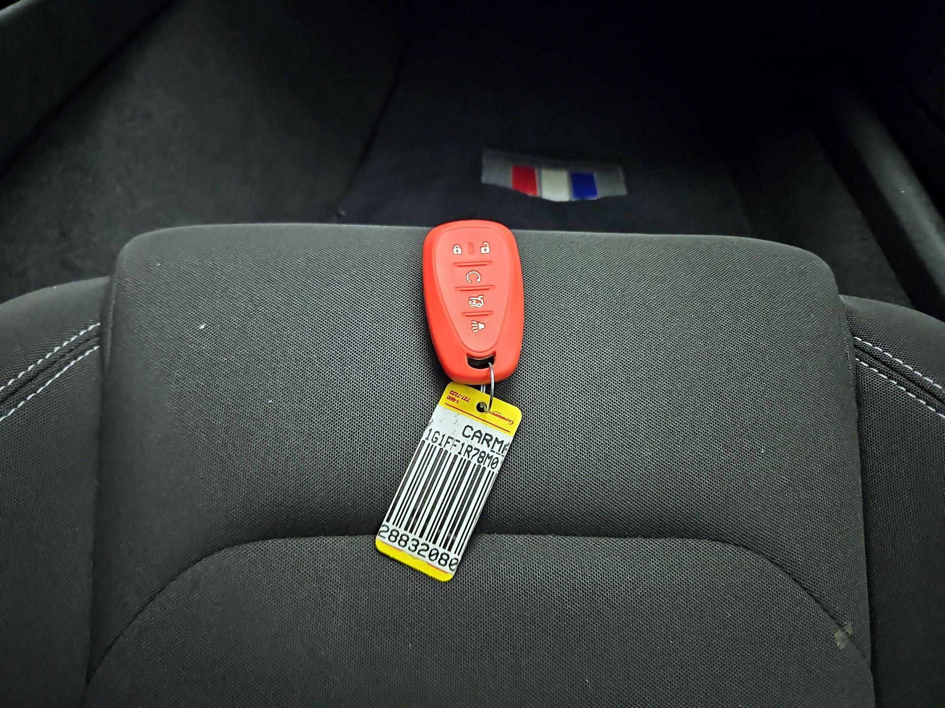 Thumbnail: 2021 Chevrolet Camaro - 19