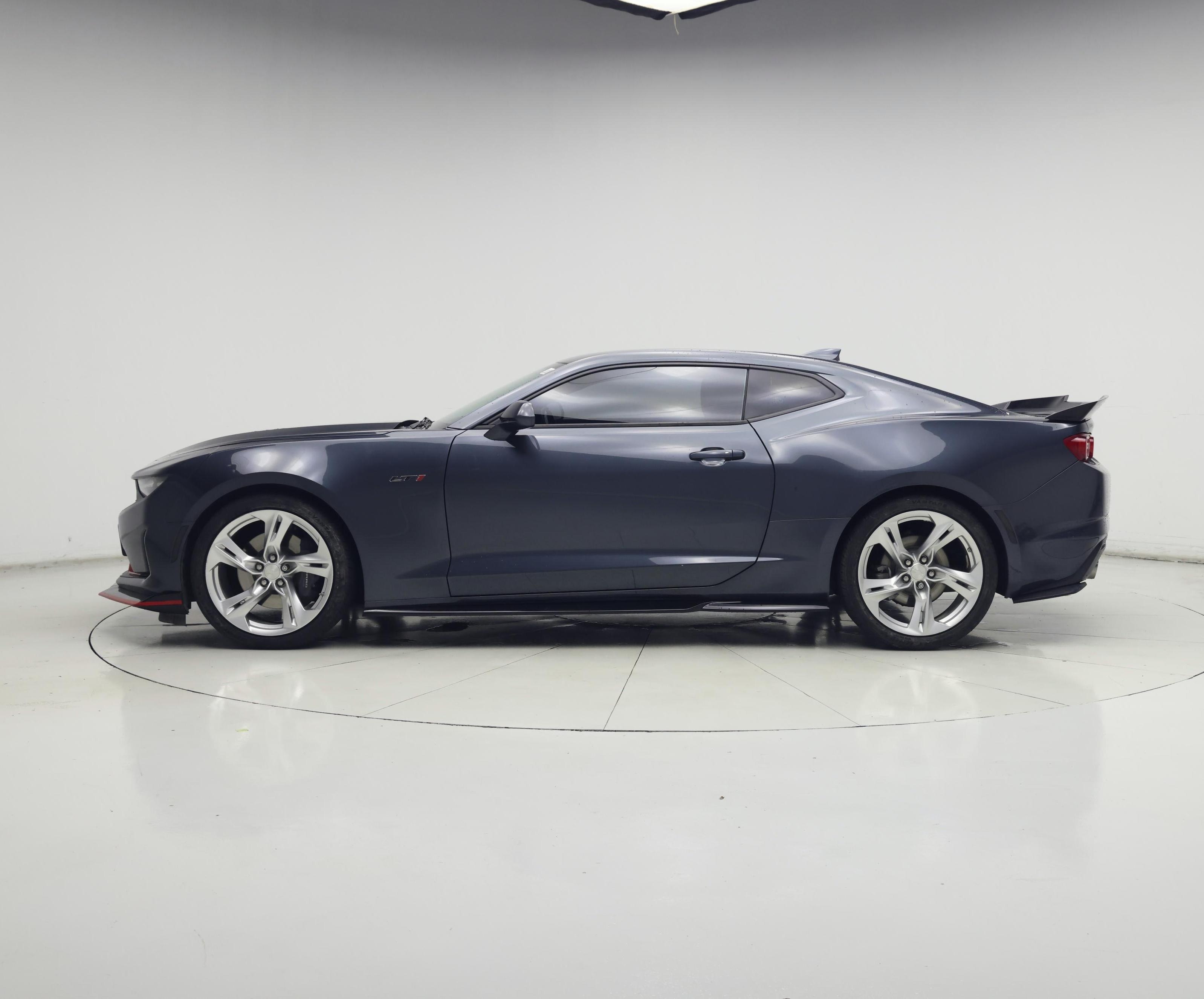Thumbnail: 2021 Chevrolet Camaro - 3