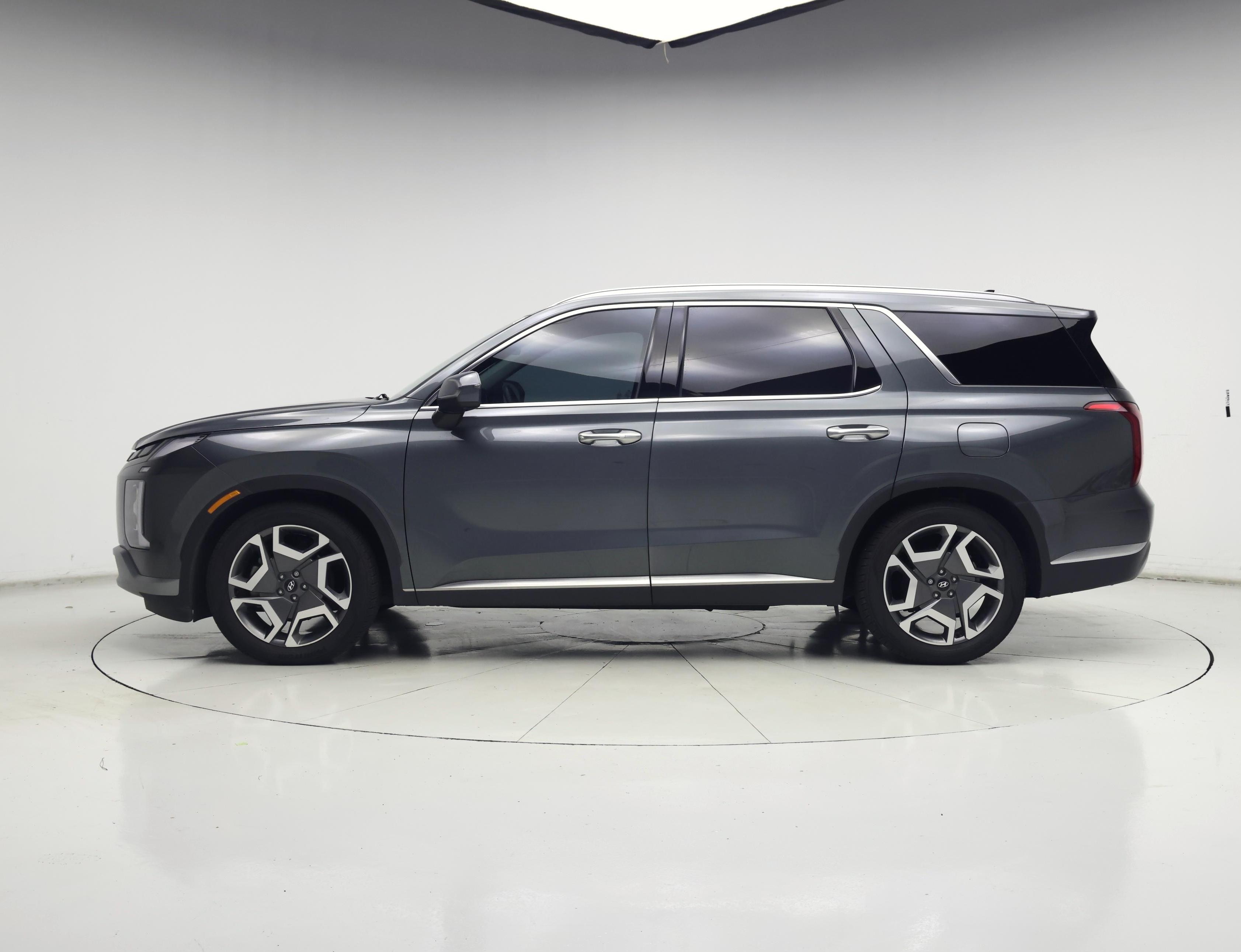 Thumbnail: 2023 Hyundai Palisade - 3
