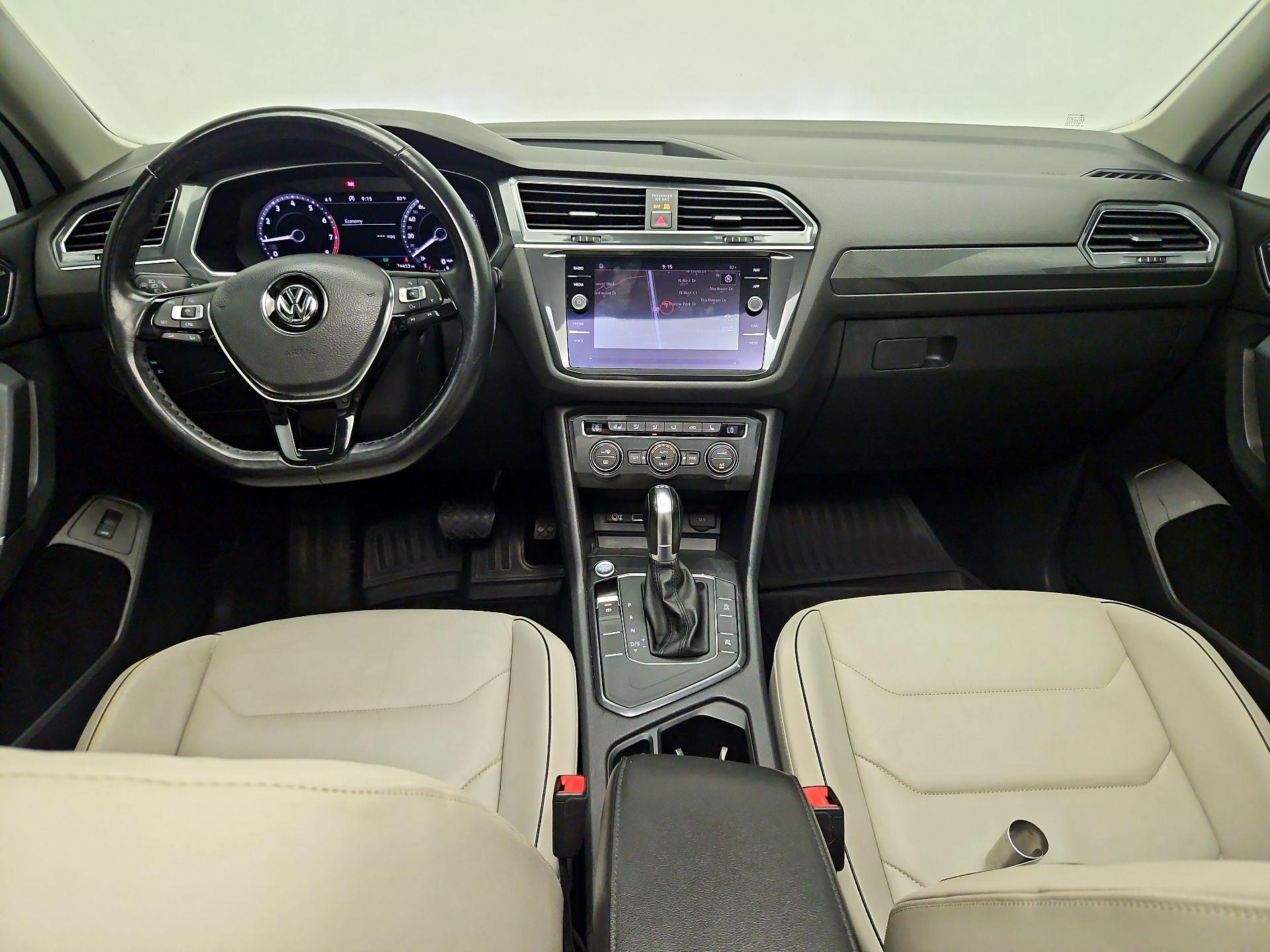 Thumbnail: 2018 Volkswagen Tiguan - 9
