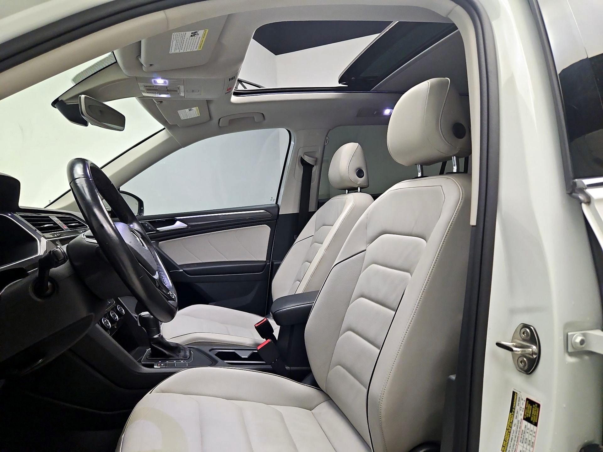 Thumbnail: 2018 Volkswagen Tiguan - 20