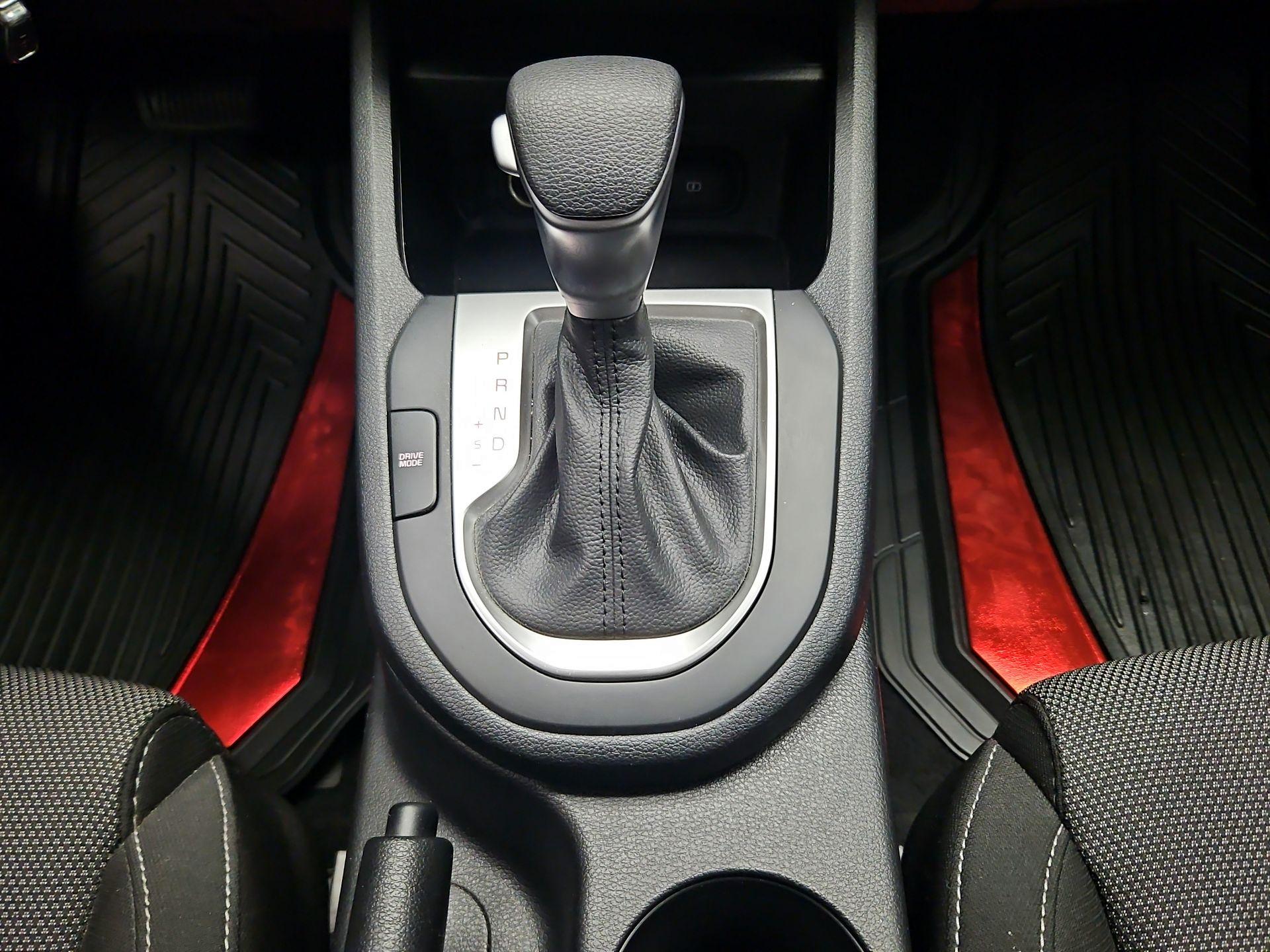 Thumbnail: 2024 Kia Forte - 17