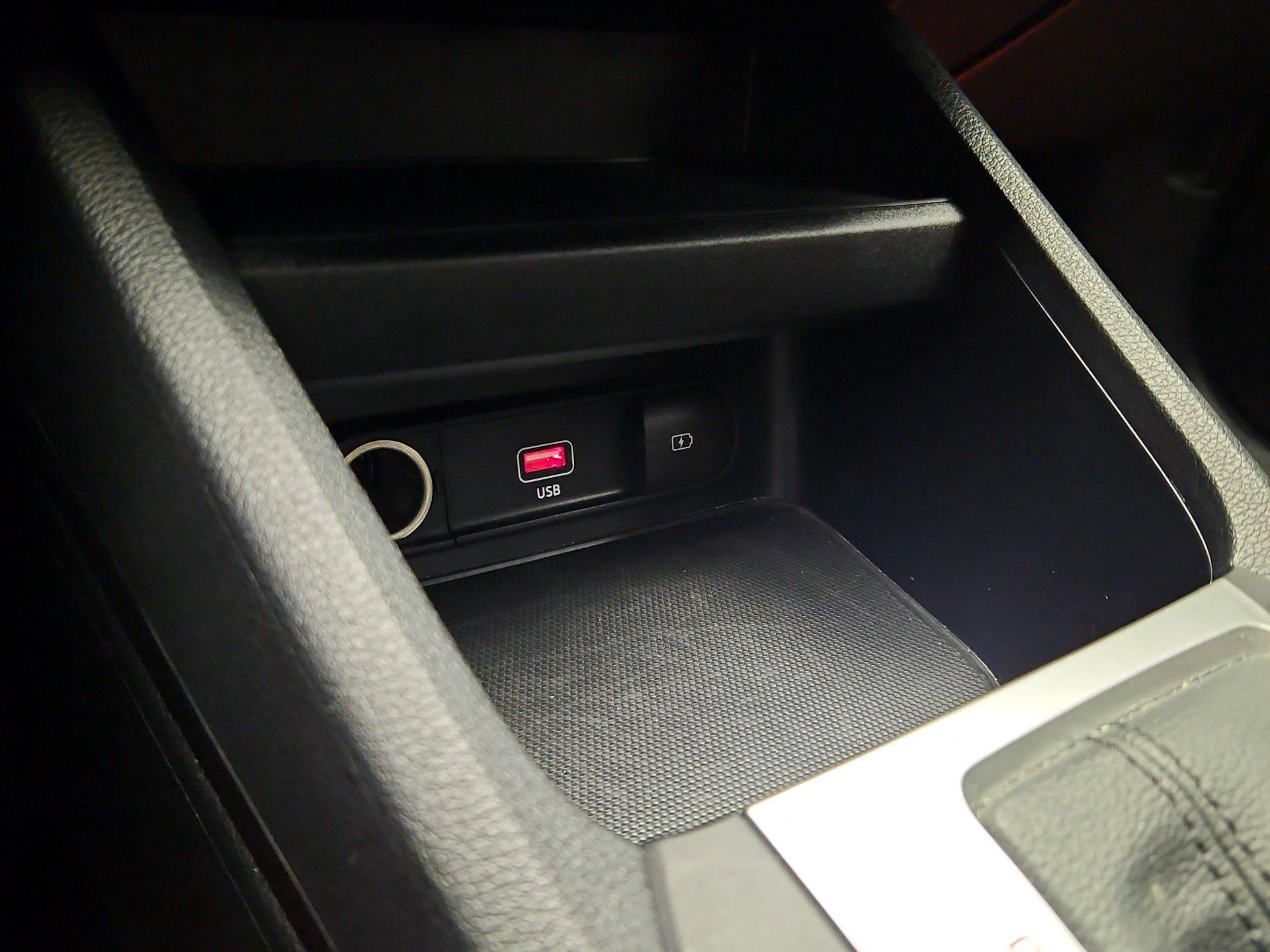 Thumbnail: 2024 Kia Forte - 18