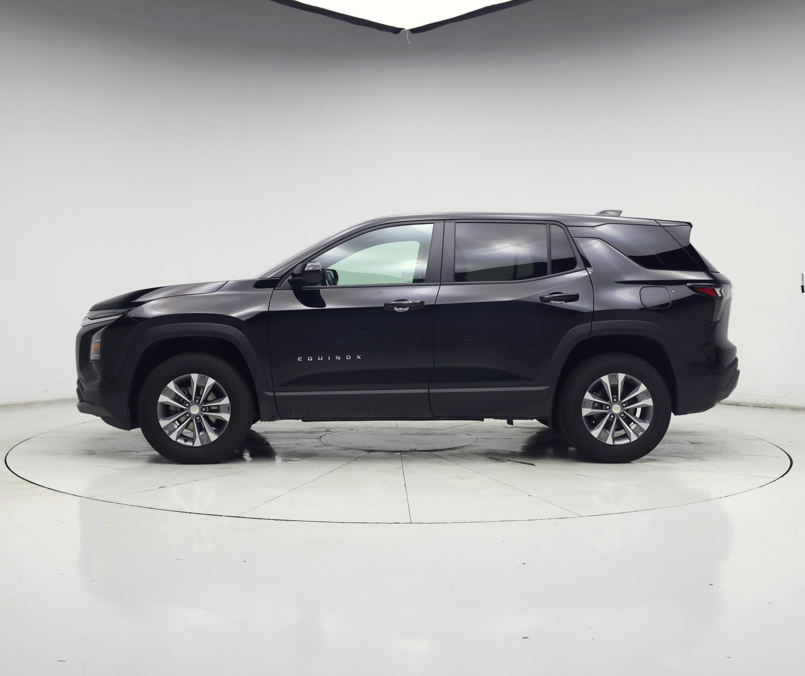 Thumbnail: 2025 Chevrolet Equinox - 3